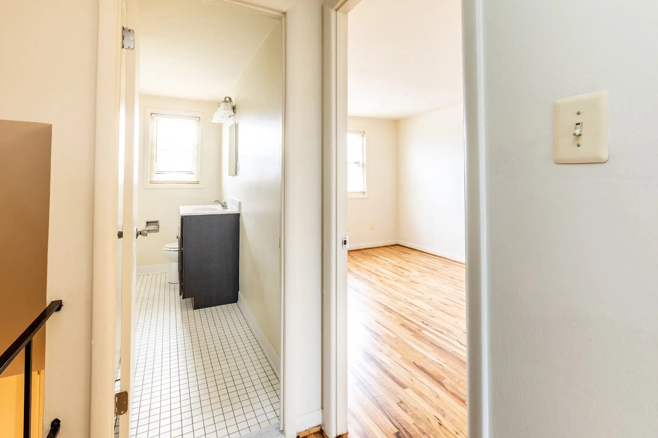 Foxridge Townhomes 1114 Tace Drive Essex, MD Apartments for Rent