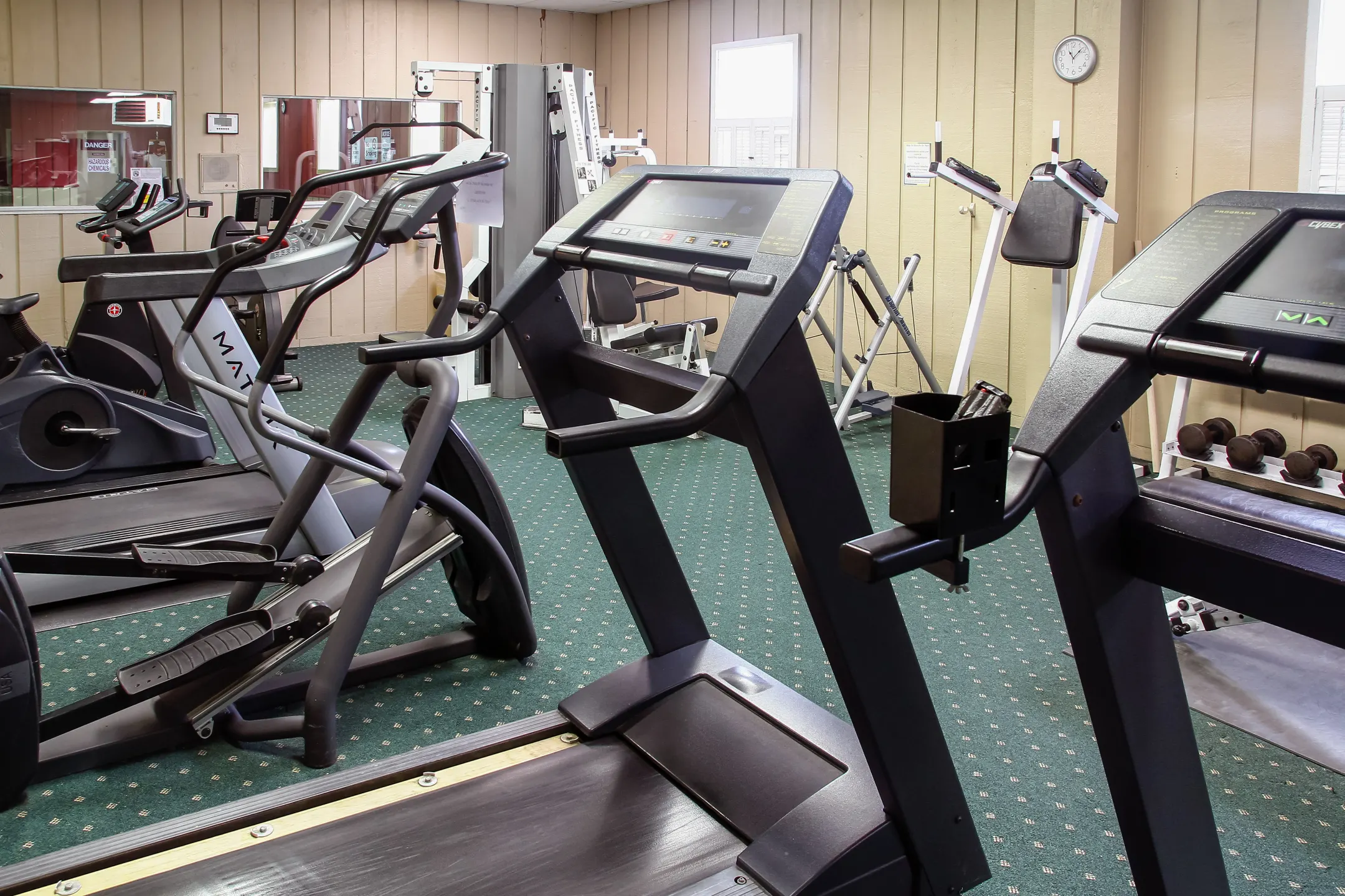 Fitness Weight Room - Colony Bay Apartments - Fort Wayne, IN