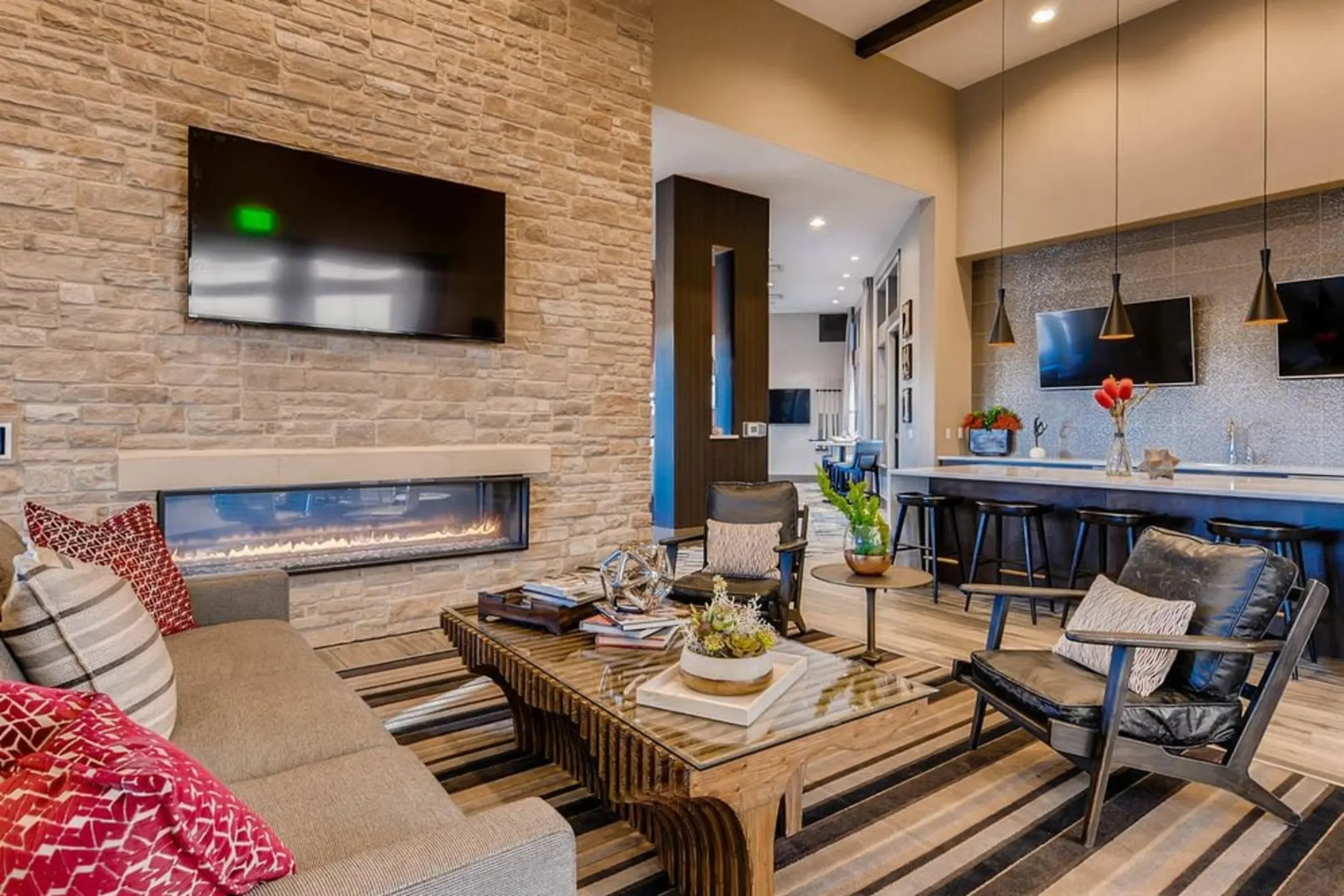 Avalon Apartments Littleton