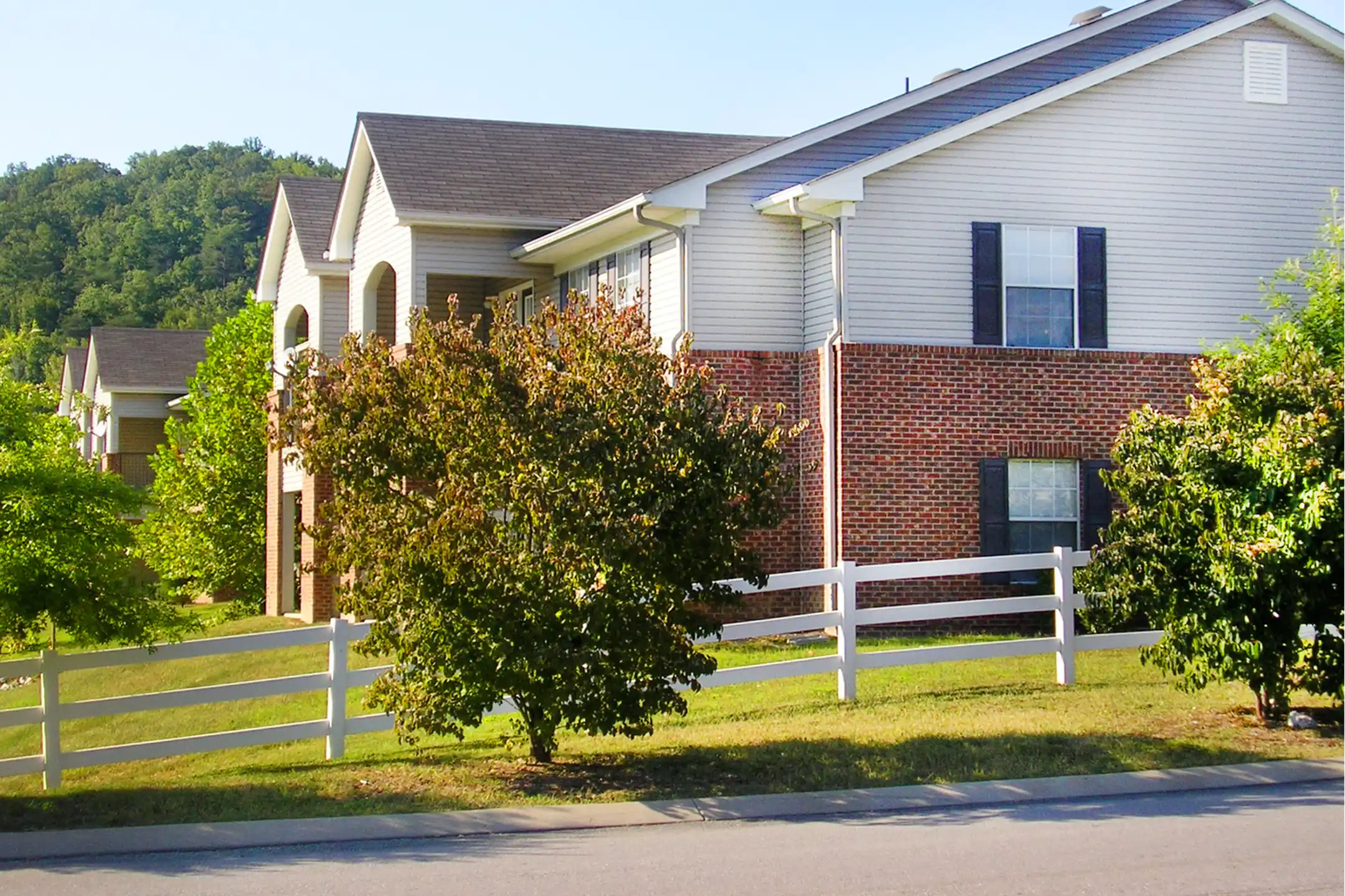 Sycamore Place Apartments Ashland City, TN 37015
