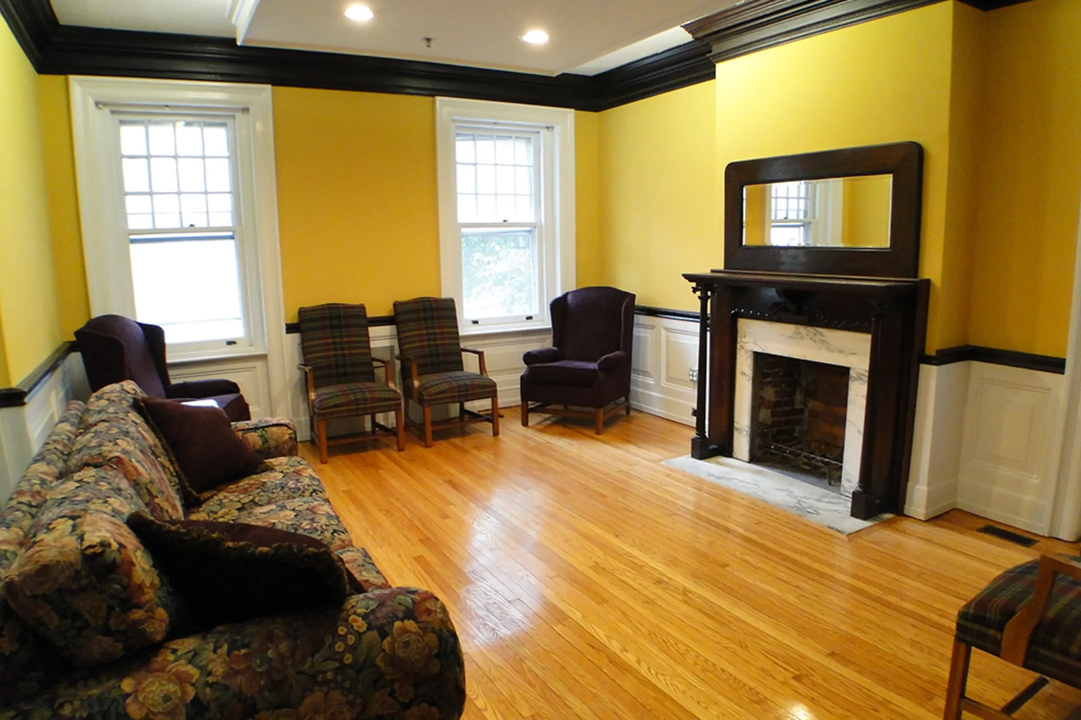 Living Room - The Cornerstone - Philadelphia, PA