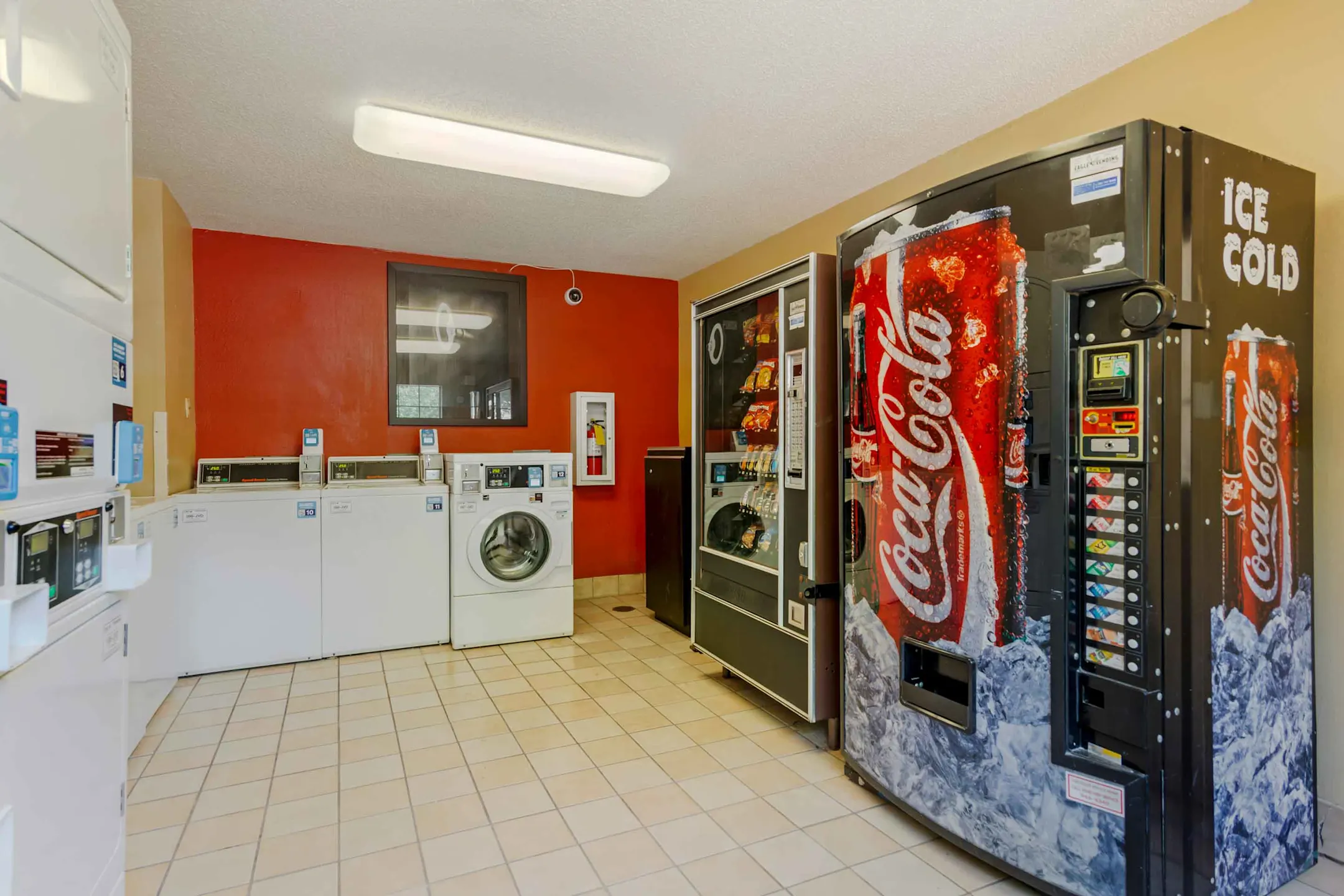 Furnished Studio Atlanta Cumberland Mall Apartments Smyrna, GA 30080