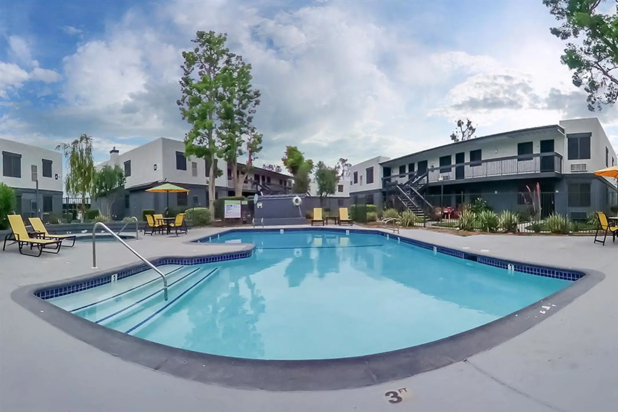 Zen Diamond Active Senior Apartments Apartments Hemet, CA 92543
