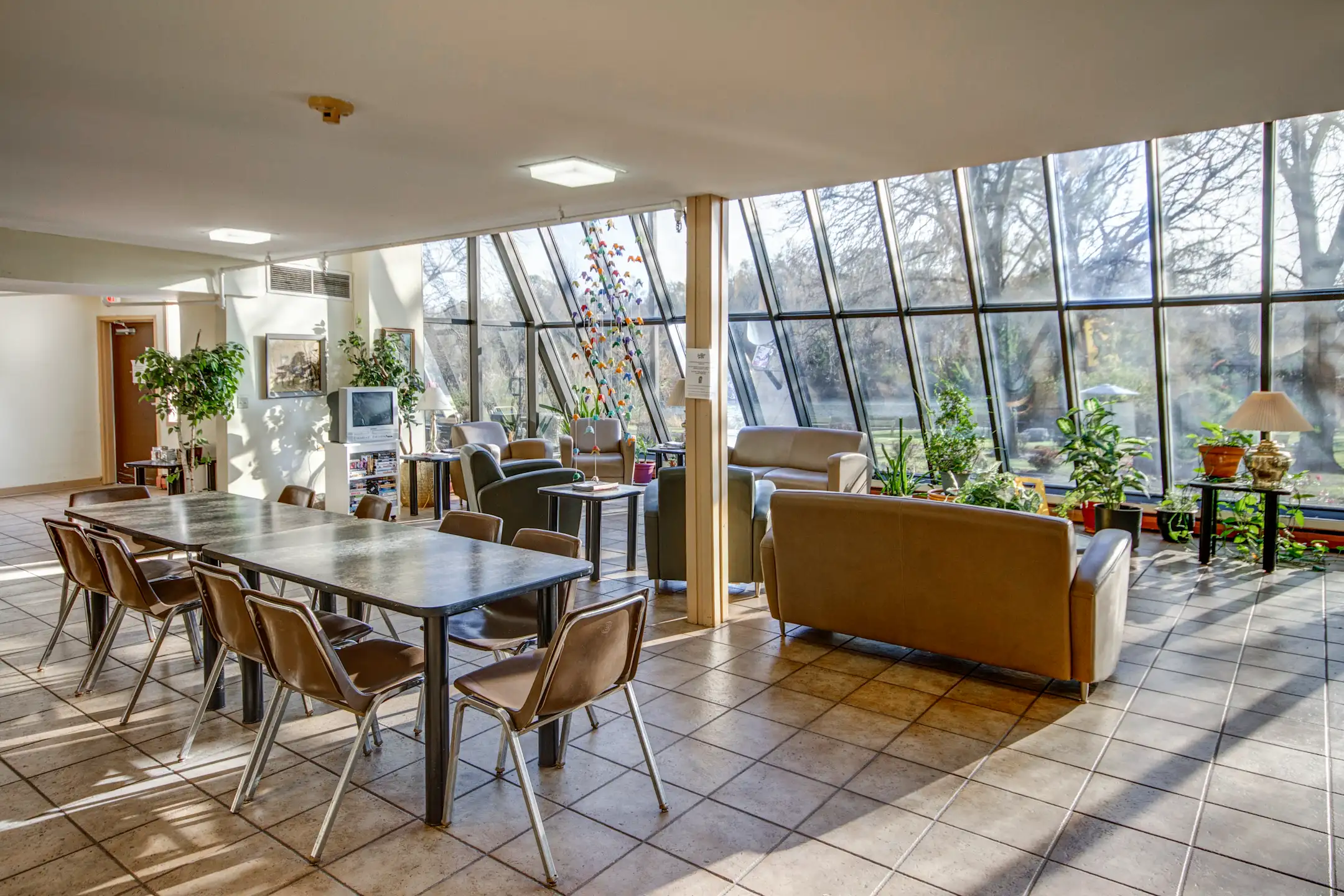 Clubhouse - Walden Oaks - Woodstock, IL