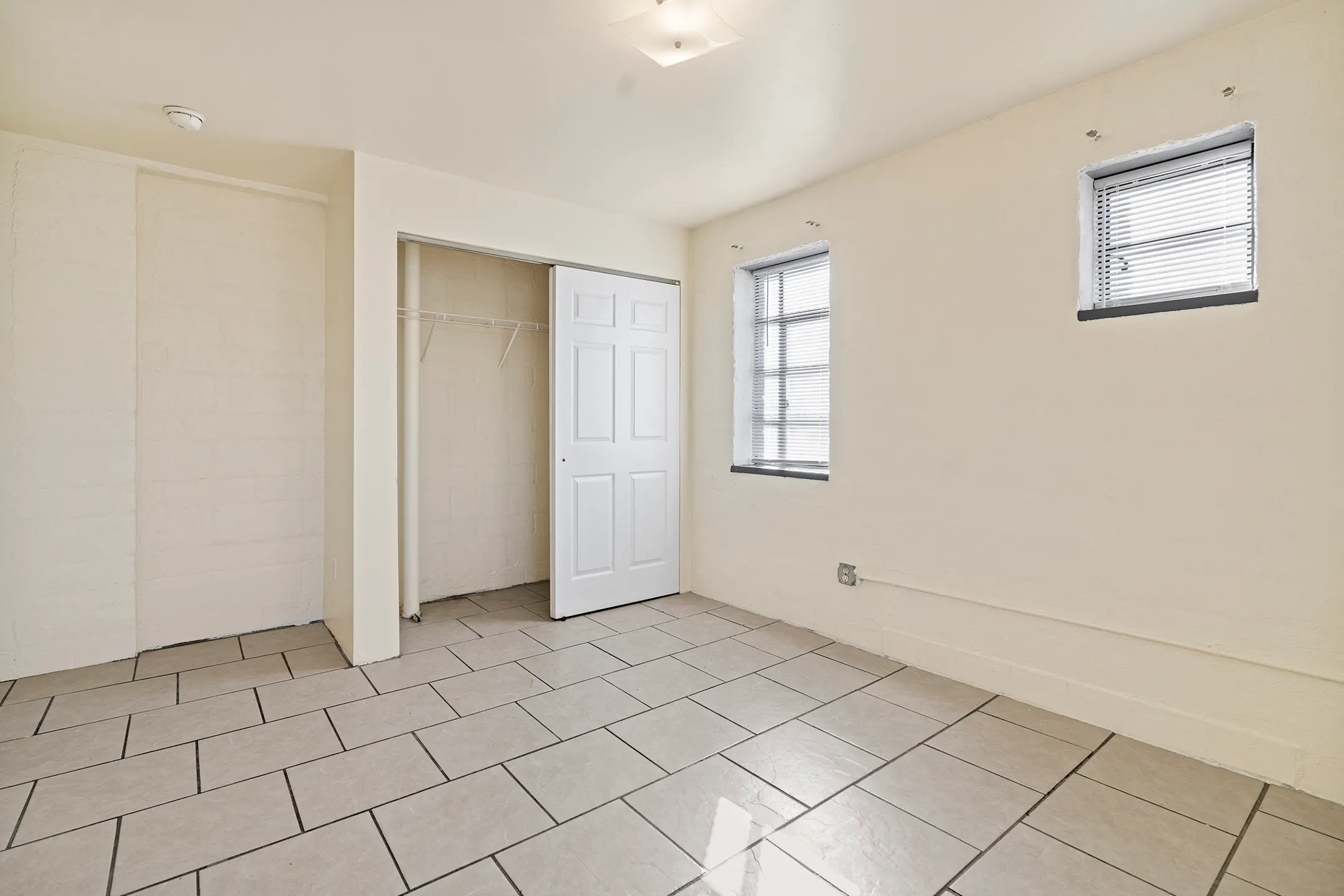 Collins Terrace Apartments 1204 N 8th St Saint Louis, MO Apartments for Rent Rent.