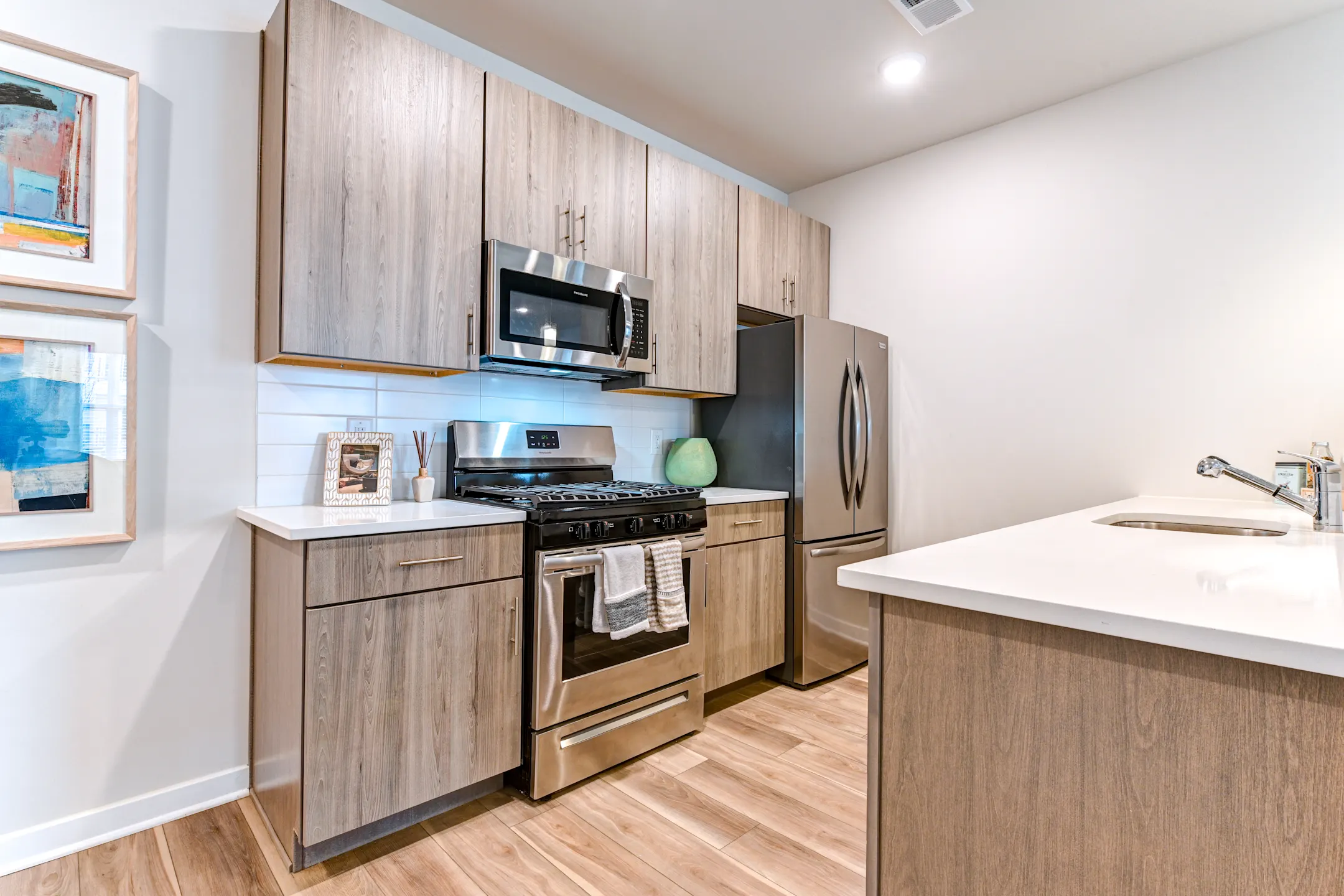 Rising Sun Meadows Apartments Bordentown, NJ 08505