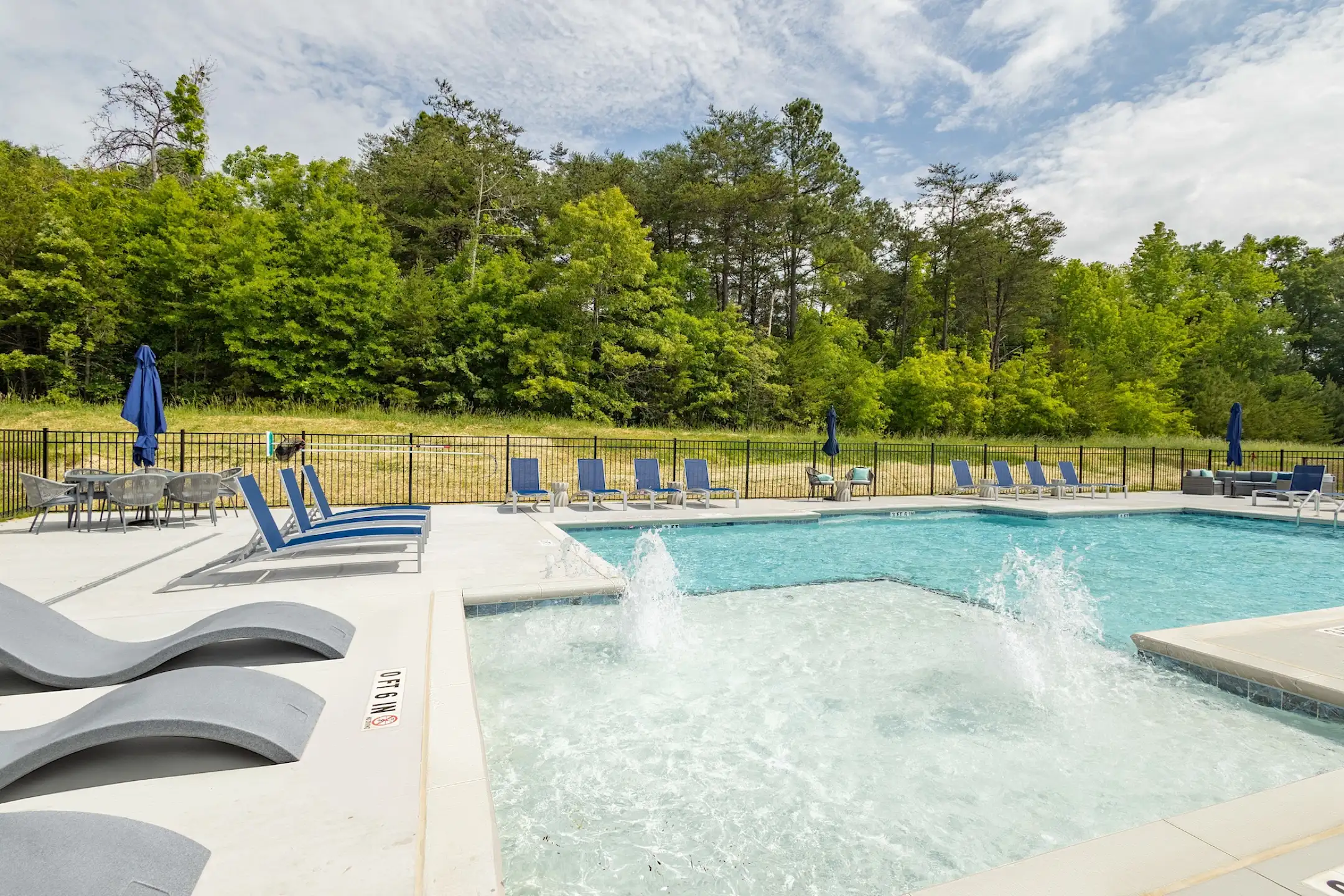 Legacy at Baldwin Ridge Apartments Burlington, NC 27217