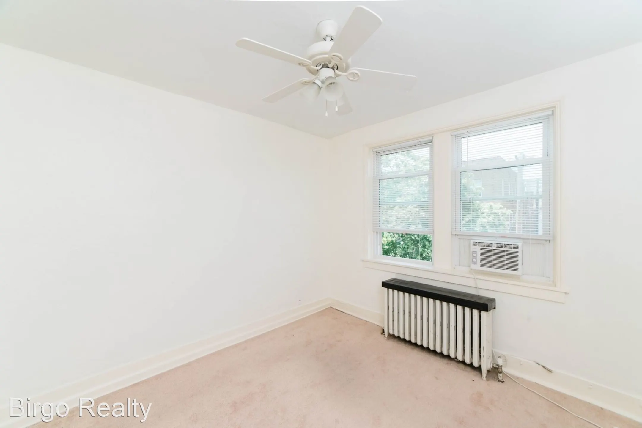 Central Square Apartments 101129 Central Square Mount Lebanon, PA