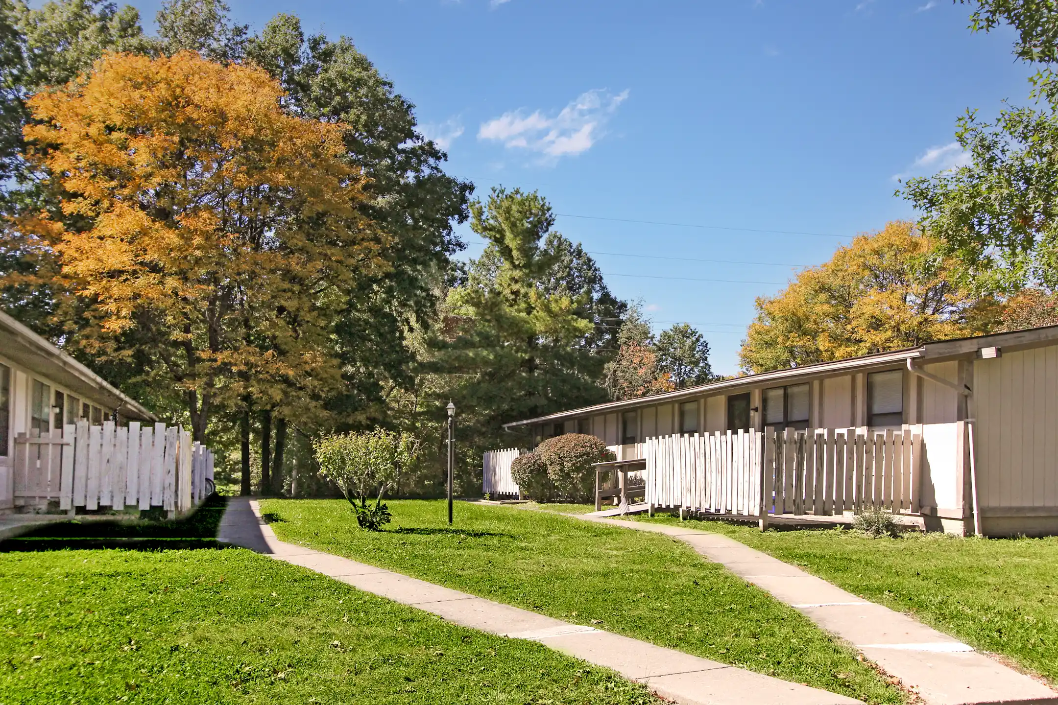 Springwood Apartments 131 N Kimberly Ave Austintown, OH Apartments for Rent Rent.