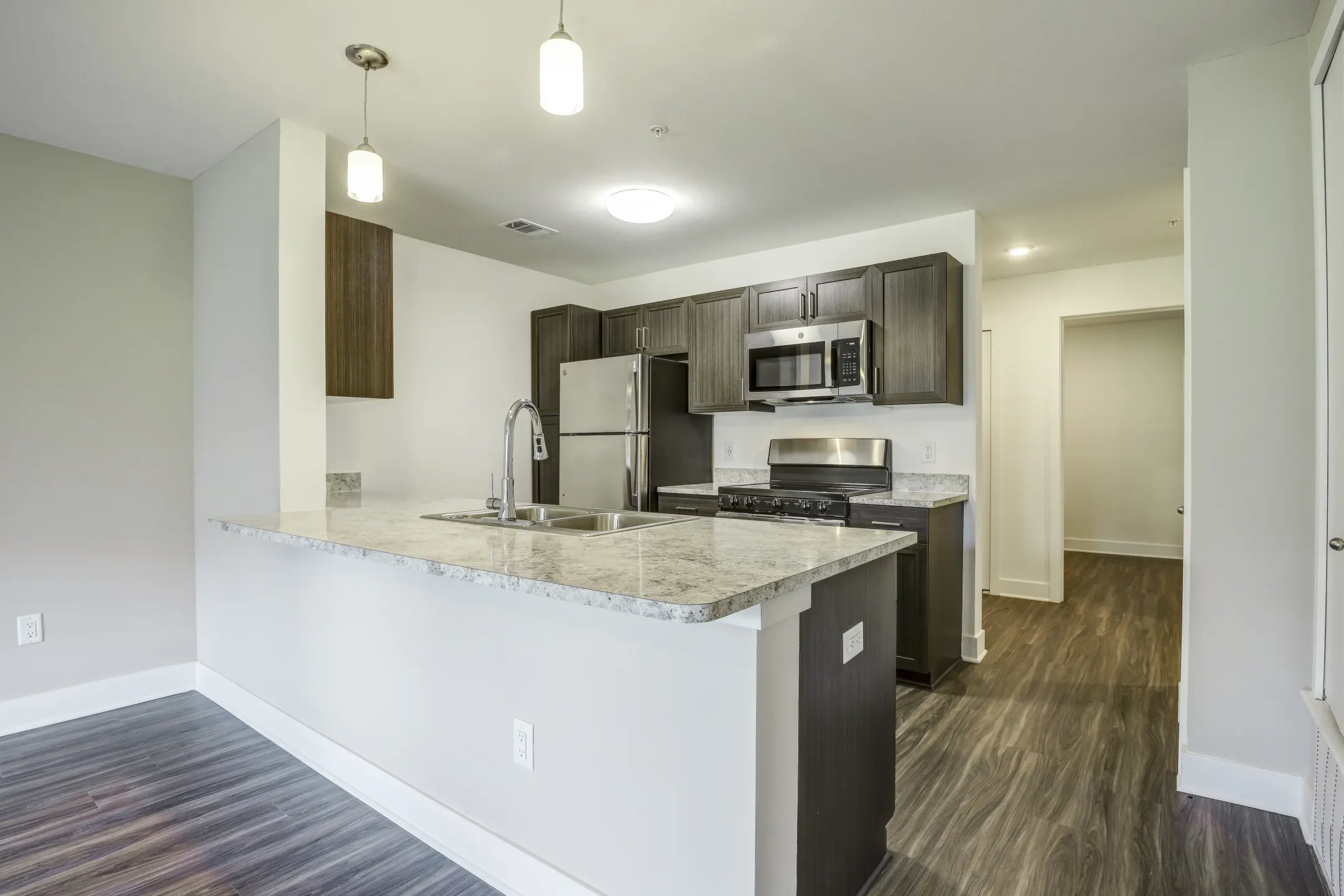 Dodson Pointe Apartment Homes 6000 W Stoney Creek Dr Rogers, AR Apartments for Rent Rent.