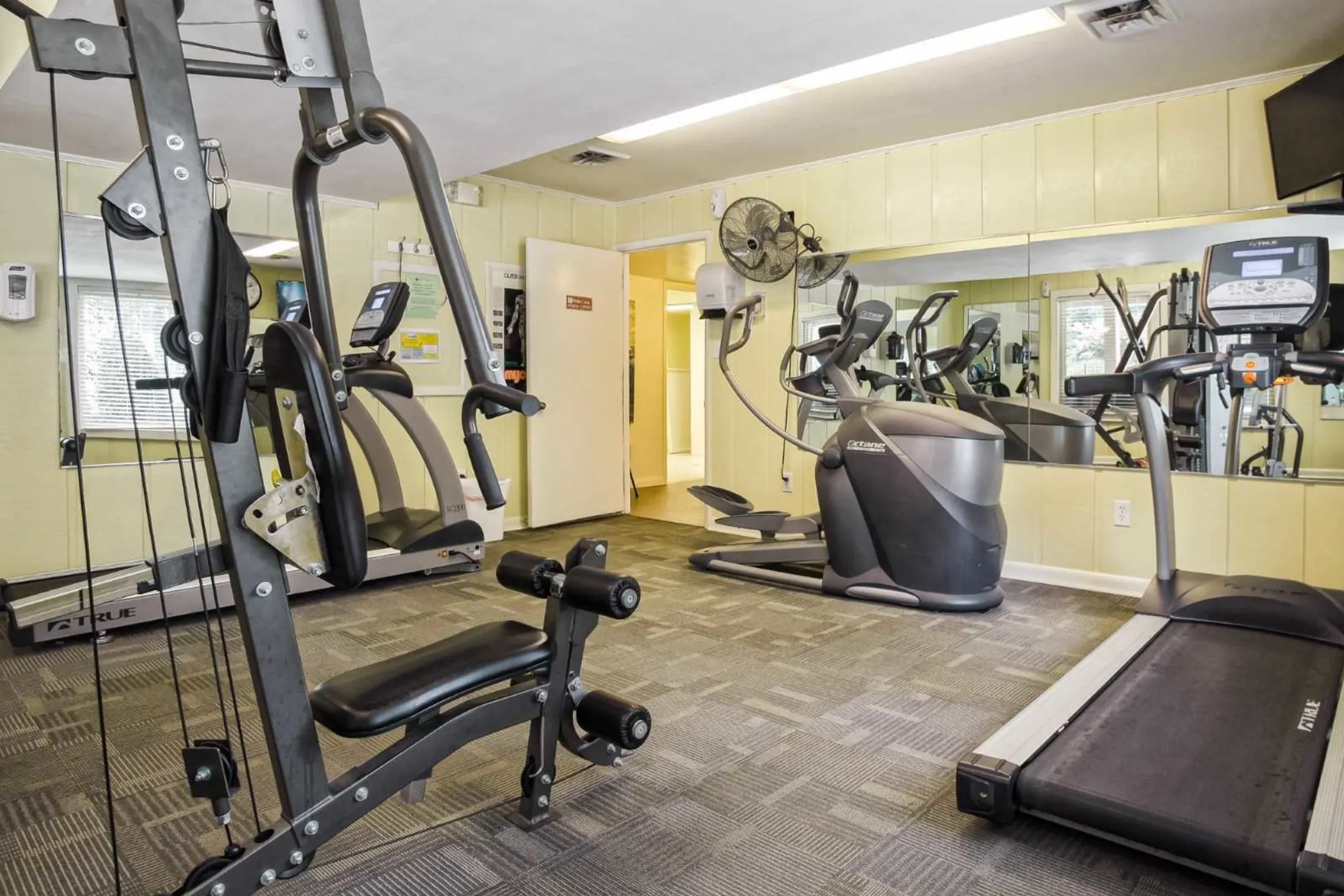 Fitness Weight Room - Pebble Creek Apartment Homes - Roanoke, VA