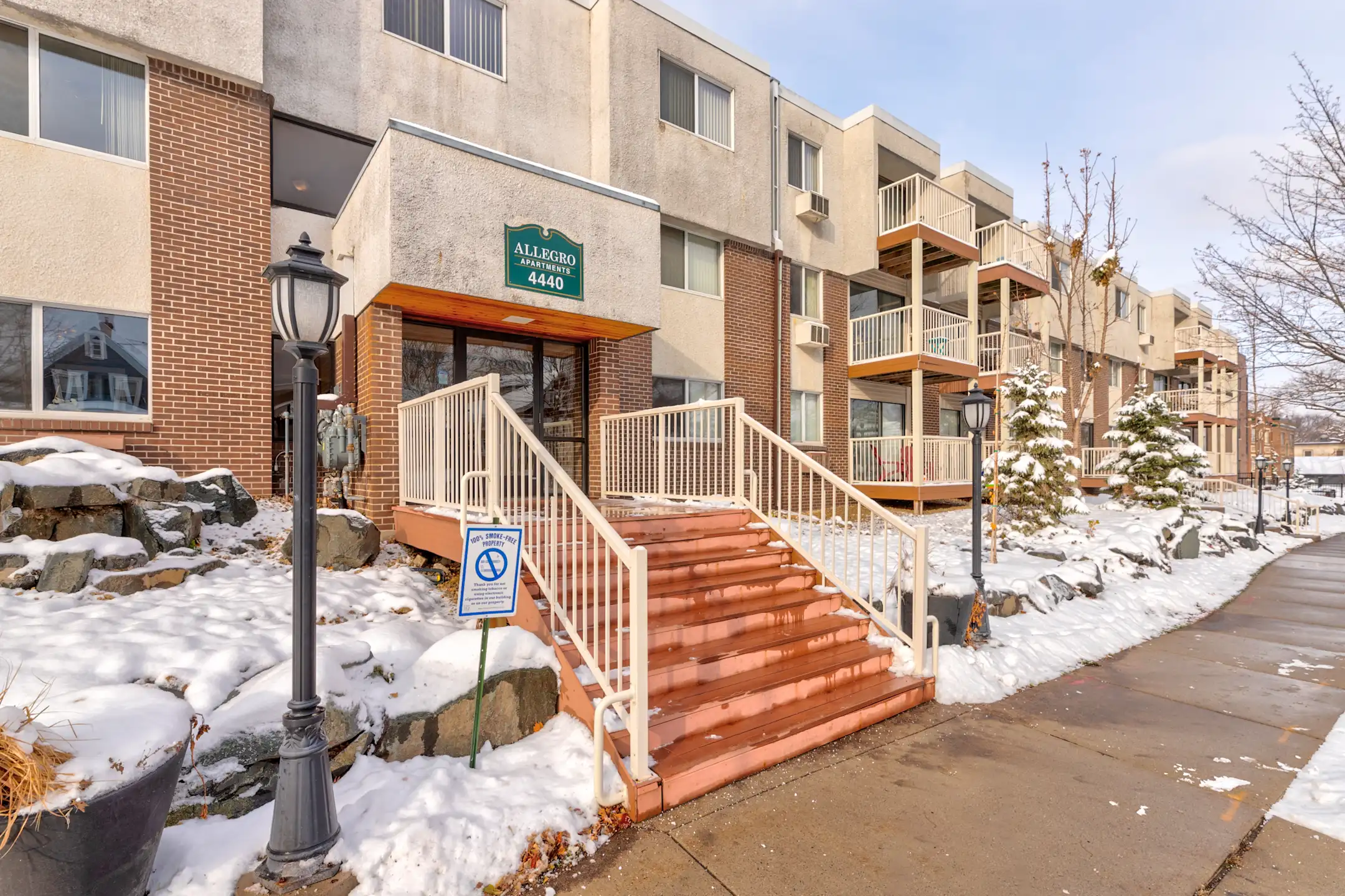 Allegro Apartments 4440 Beard Ave S Minneapolis, MN Apartments for