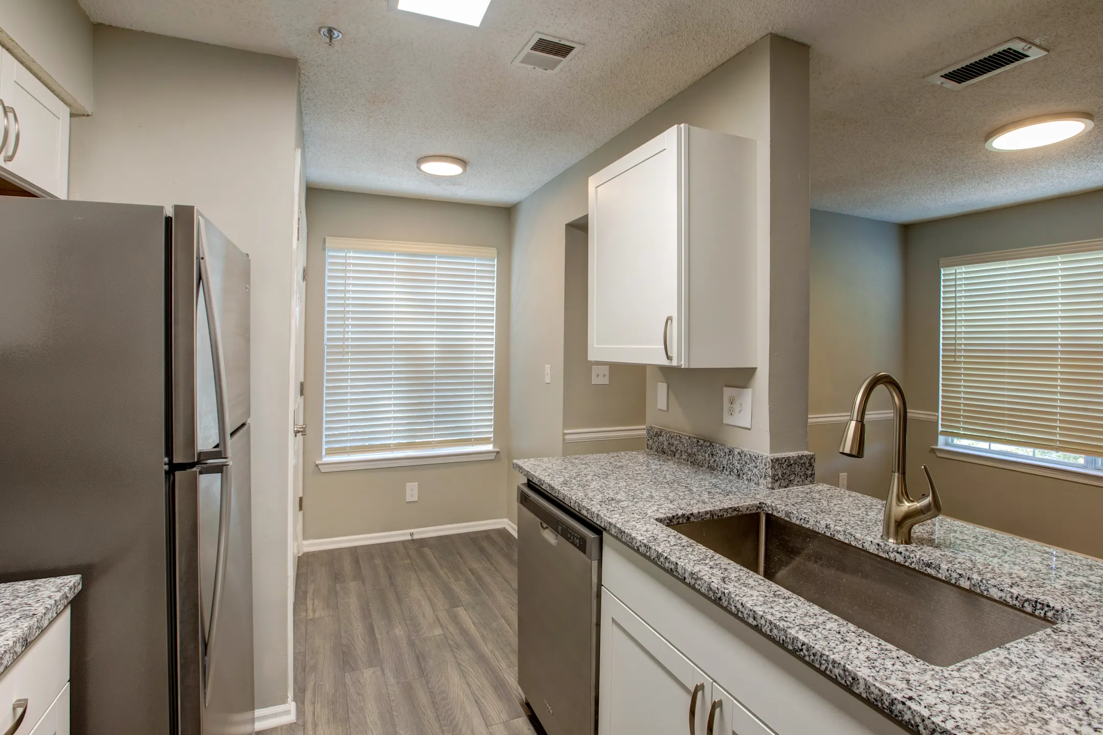 Avery Glen Apartments Decatur, GA 30030