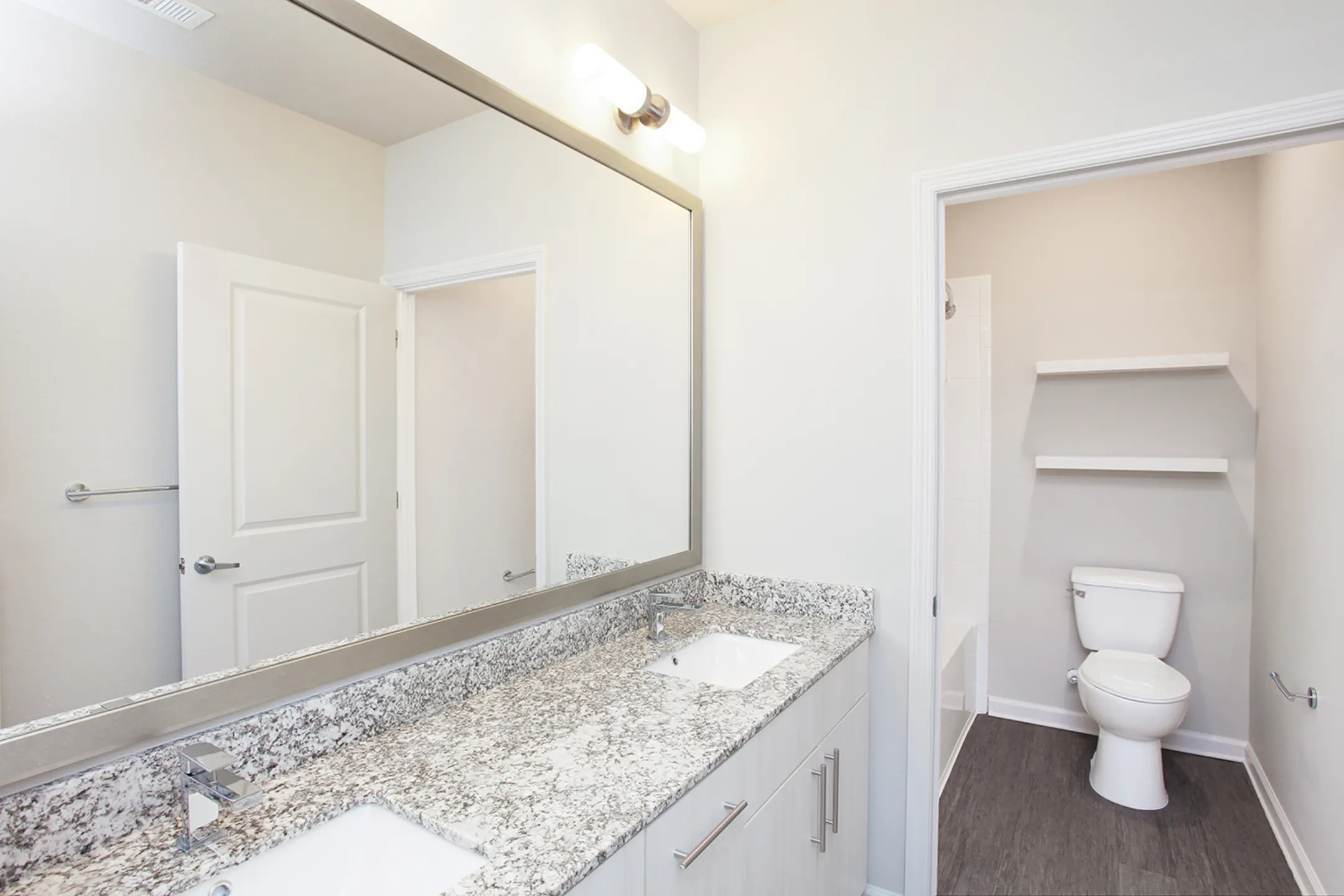 Legacy Union Square Apartments Davenport, FL 33896