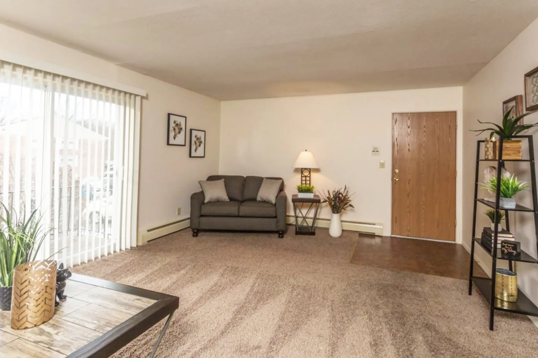 Liberty Heights Apartments - Alliance, OH 44601