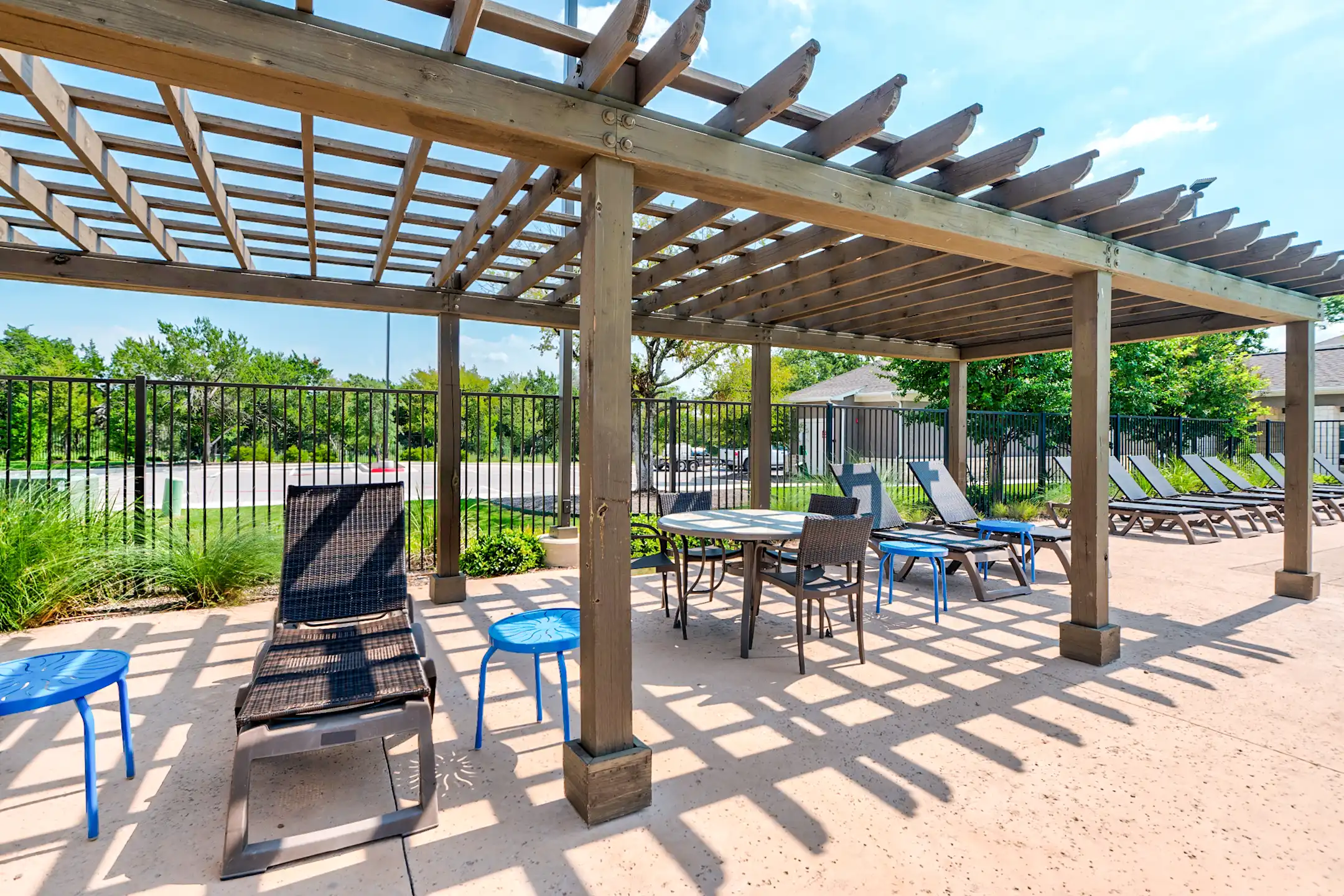 Live Oak Apartment Homes Apartments TX 78628