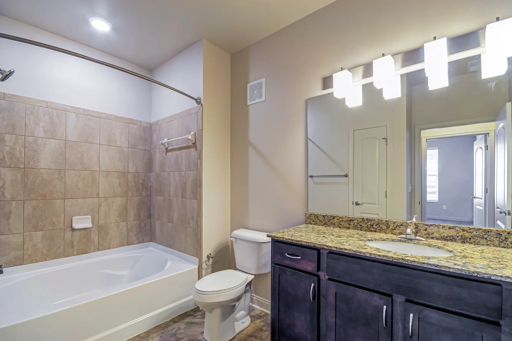 The Enclave Apartments Sharonville, OH 45241