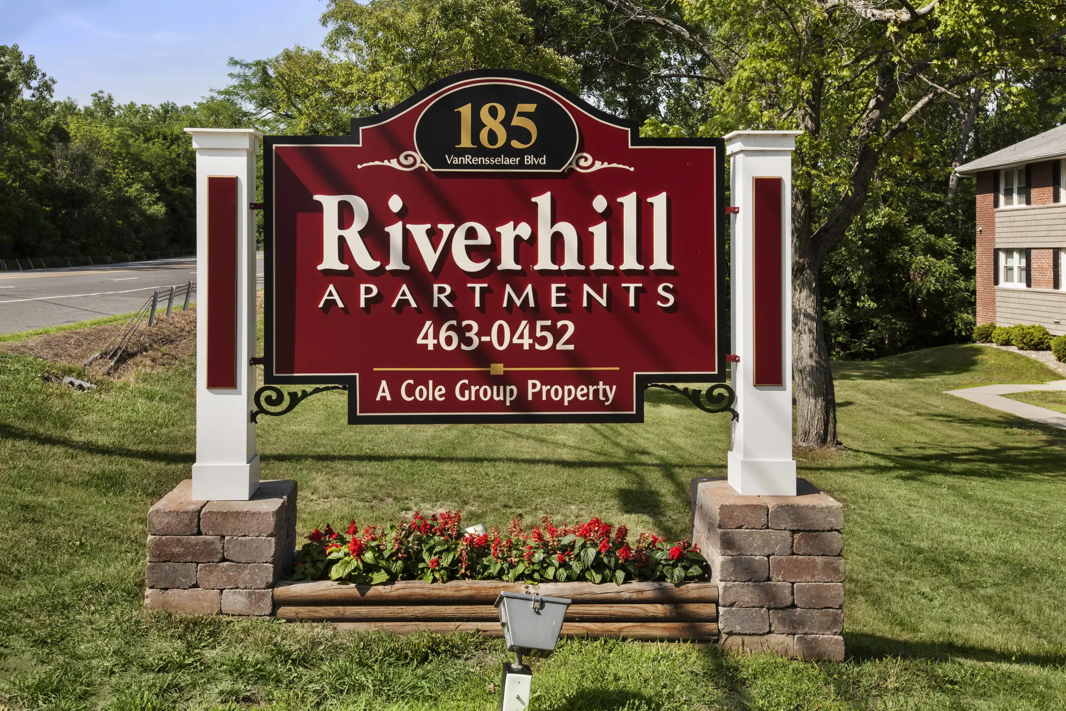 Riverhill Apartments Apartments Menands, NY 12204