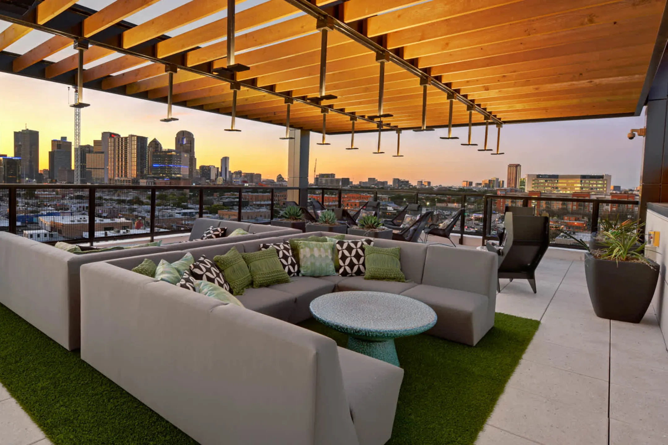 Indie Deep Ellum Apartments Dallas, TX 75226