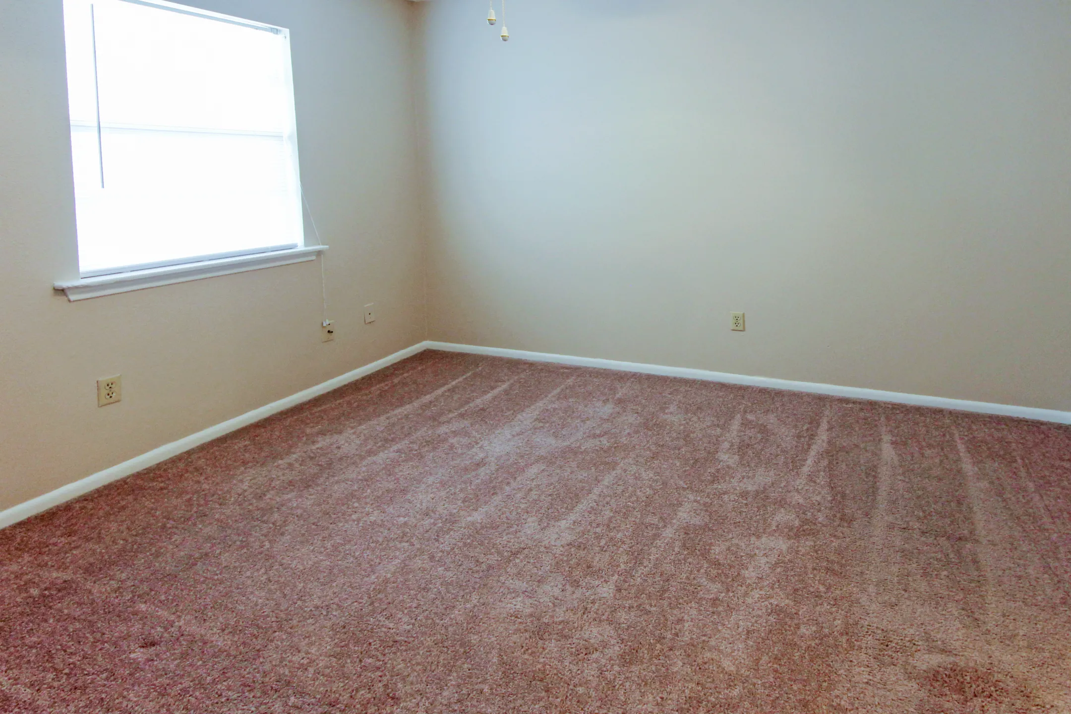 Covington Square Apartment Homes 4828 Zenith St Metairie, LA