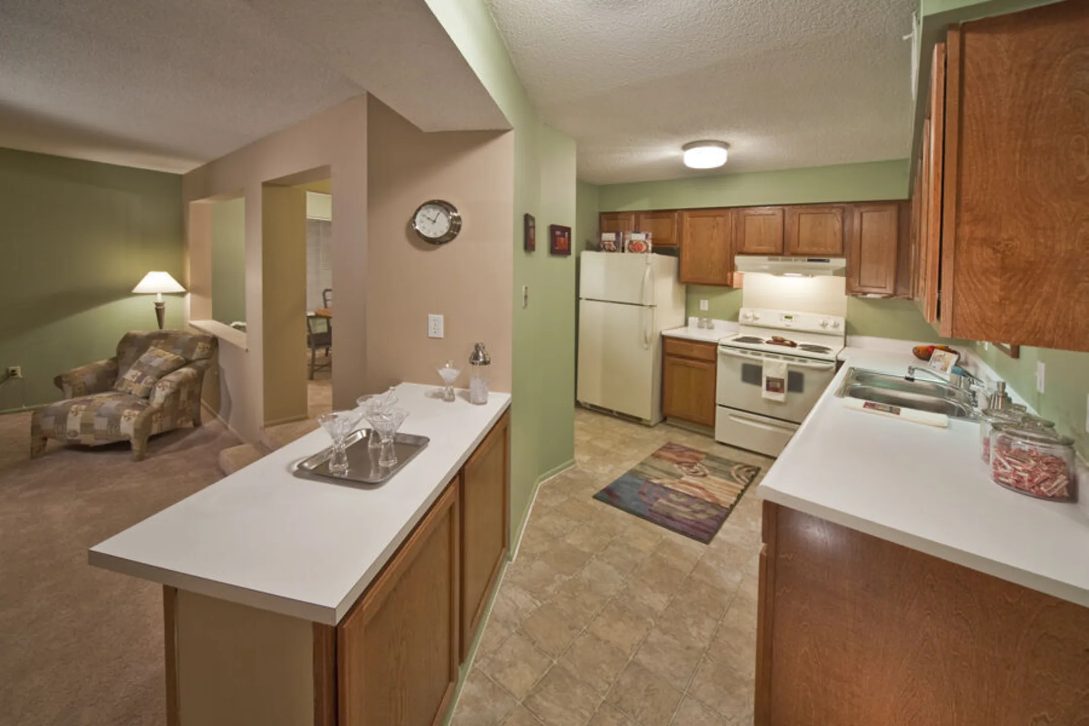 Kitchen - Landmark Apartments & Townhomes - Indianapolis, IN