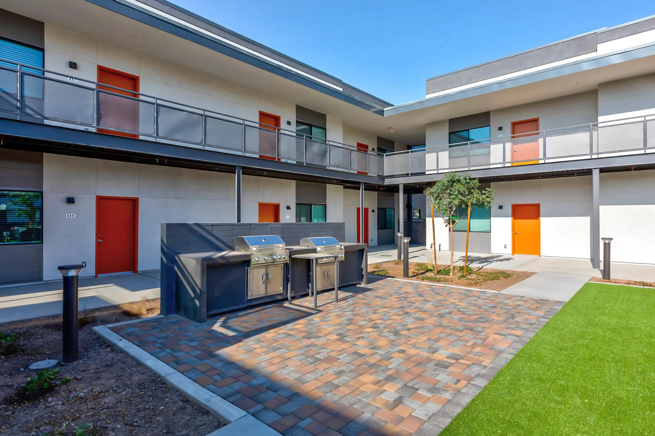 The Villas at South Mountain Apartments Phoenix, AZ 85042