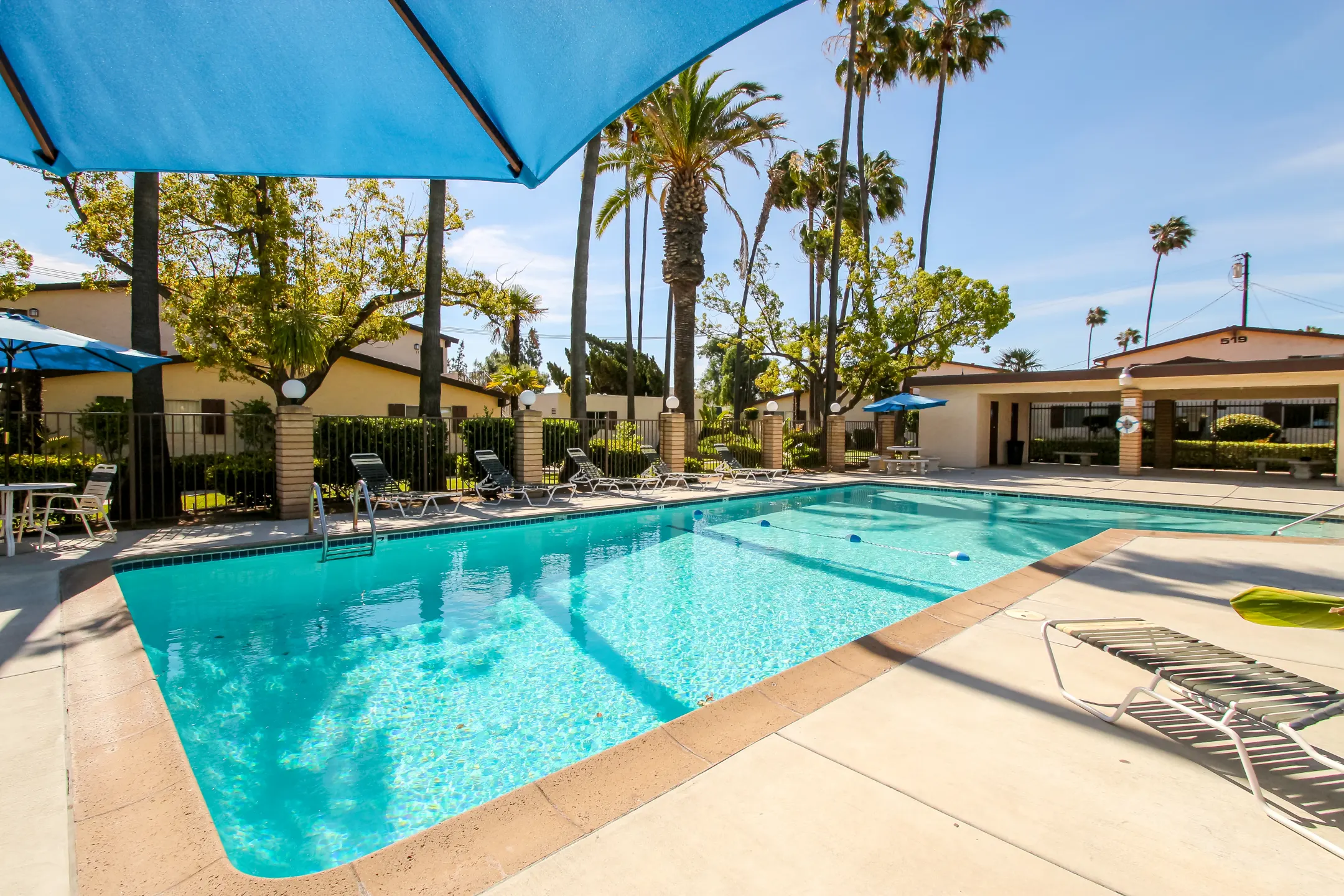 Majestic Apartments Apartments - El Cajon, CA 92020