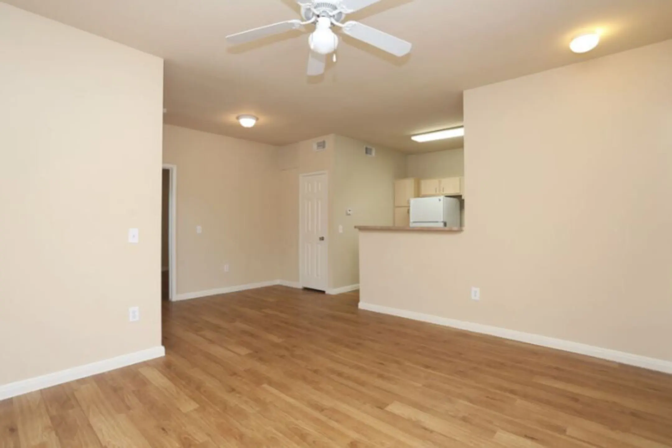 Park At Clear Creek Apartments Hempstead, TX 77445