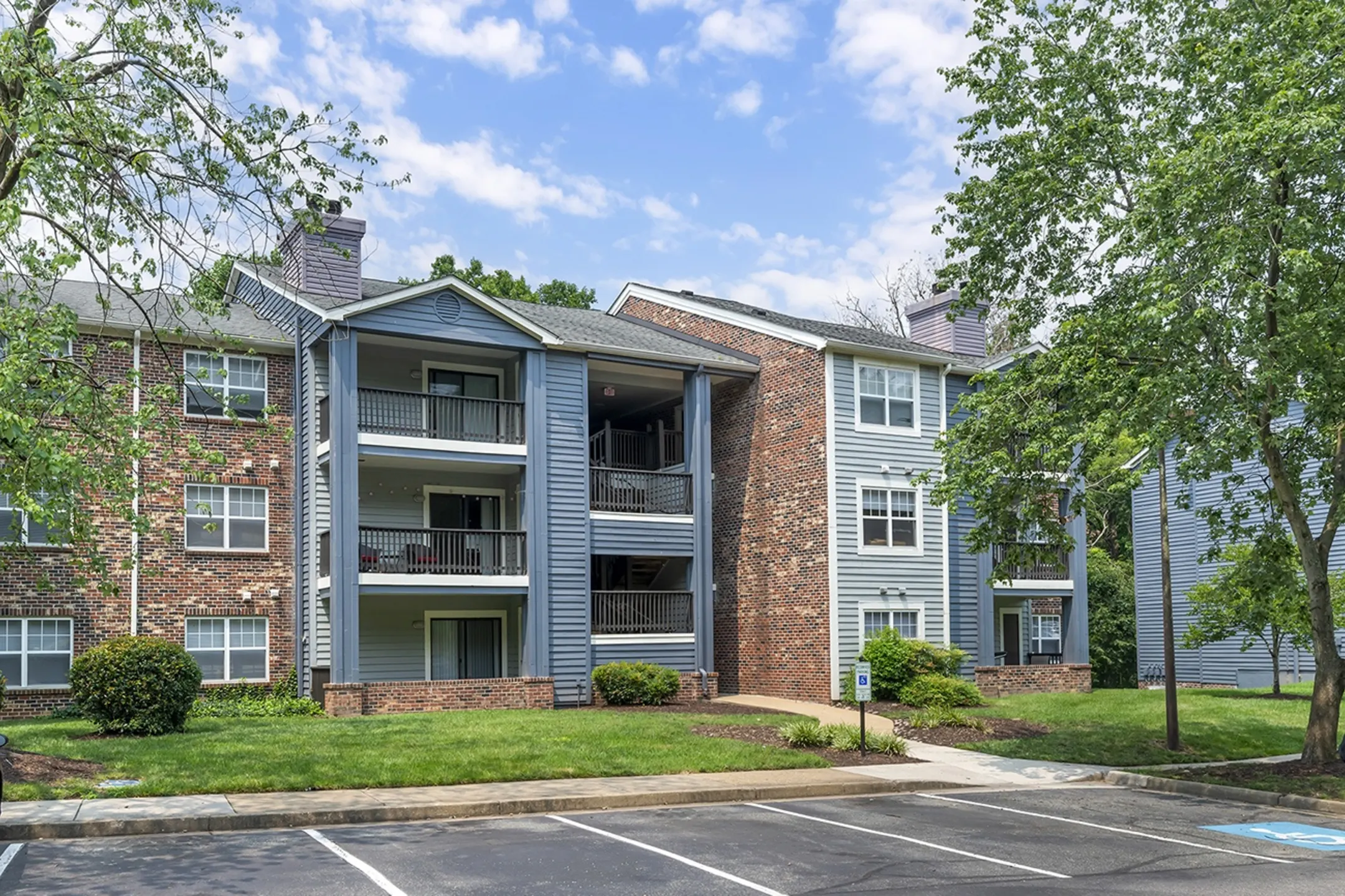 Wilde Lake Apartments - Henrico, VA 23233