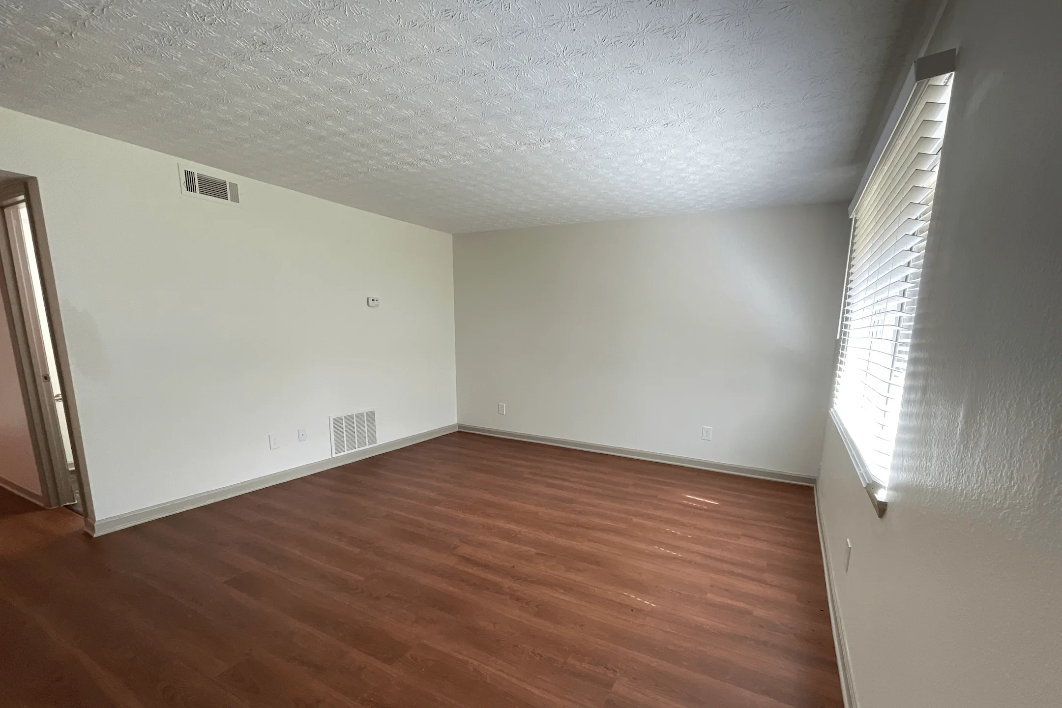 The Woods on Tara 6726 Tara Blvd Jonesboro, GA Apartments for Rent