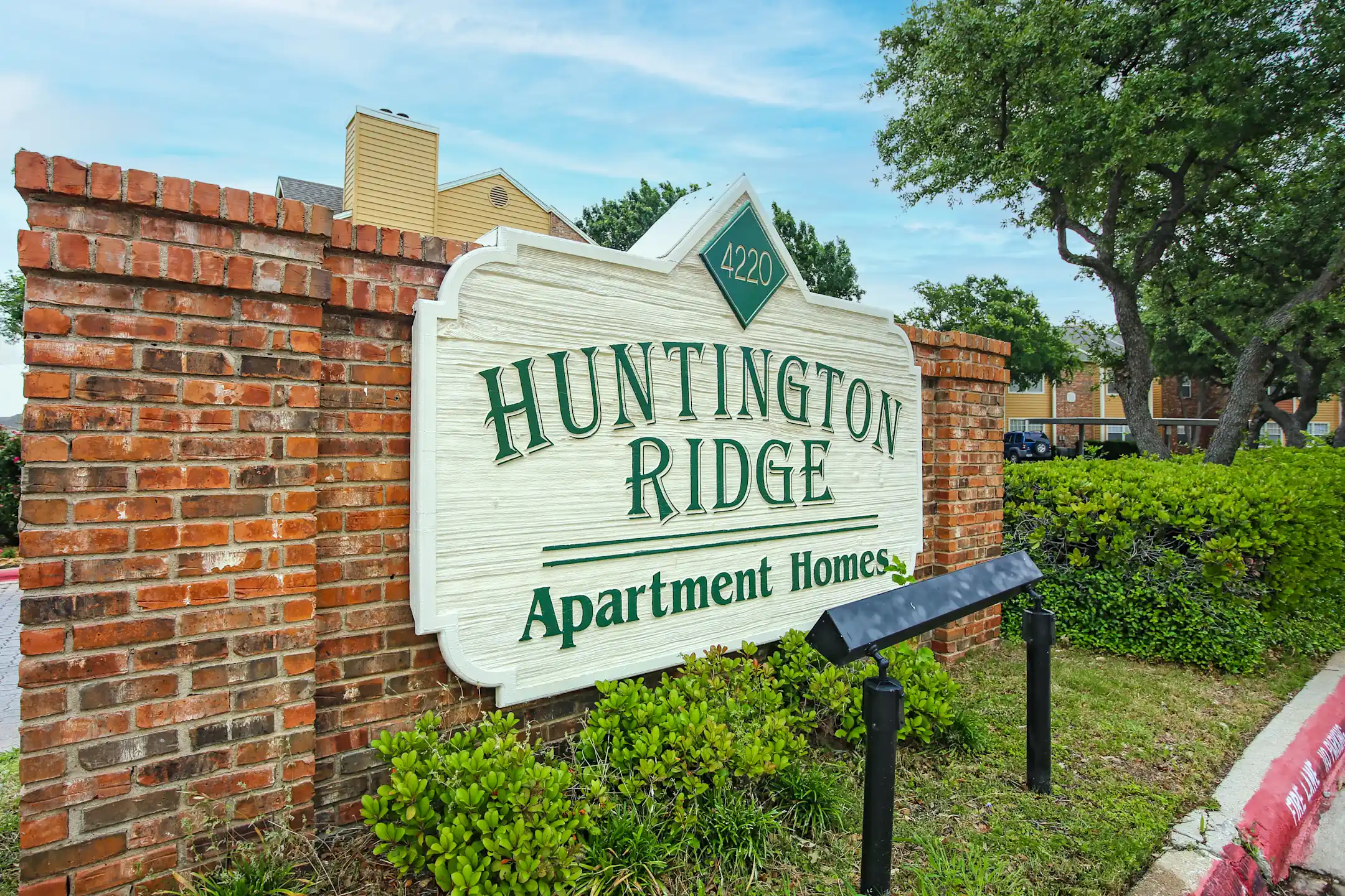 Huntington Ridge Apartments Irving, TX 75038