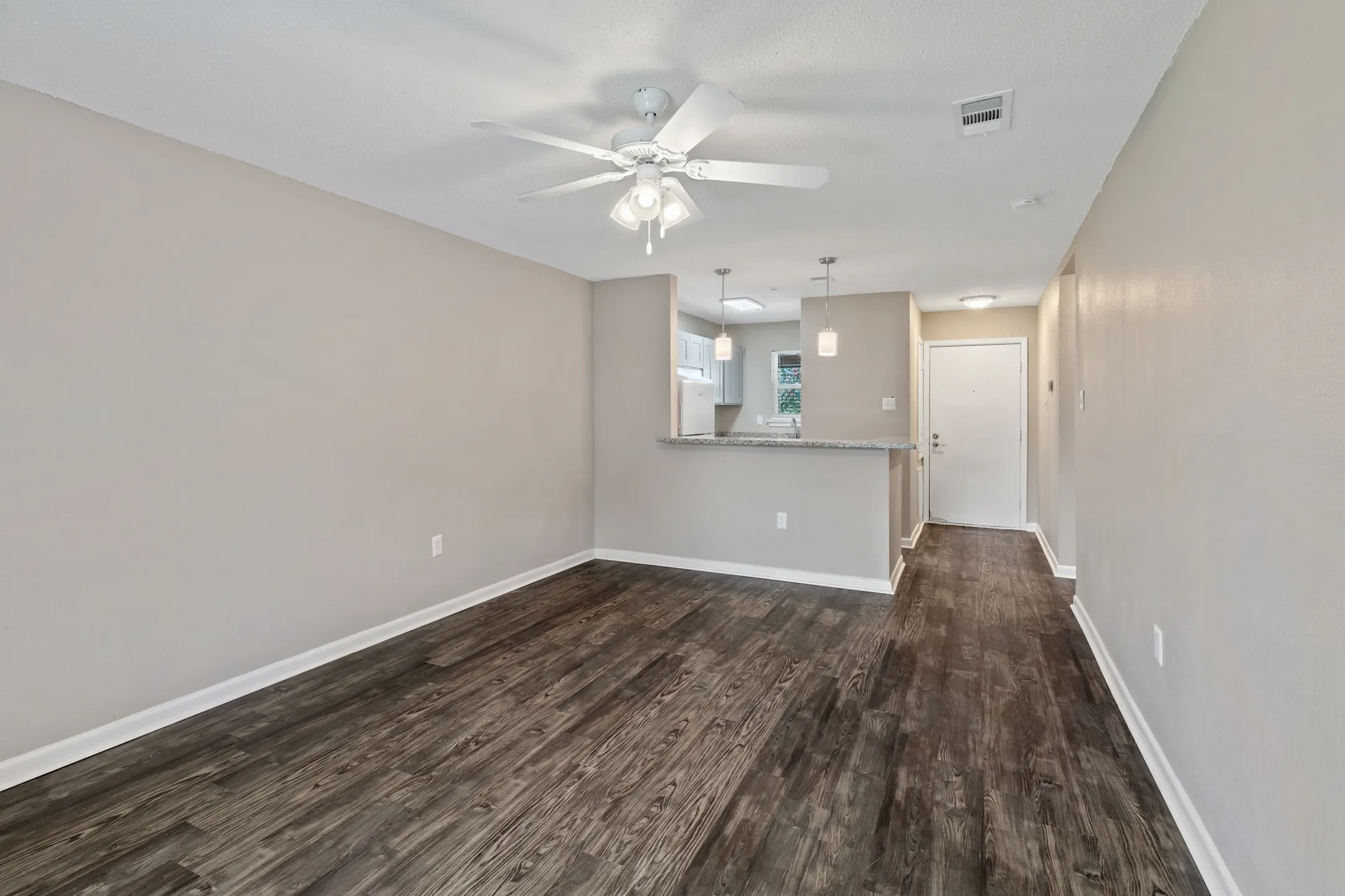 Siegen Calais 8363 Siegen Ln Baton Rouge, LA Apartments for Rent