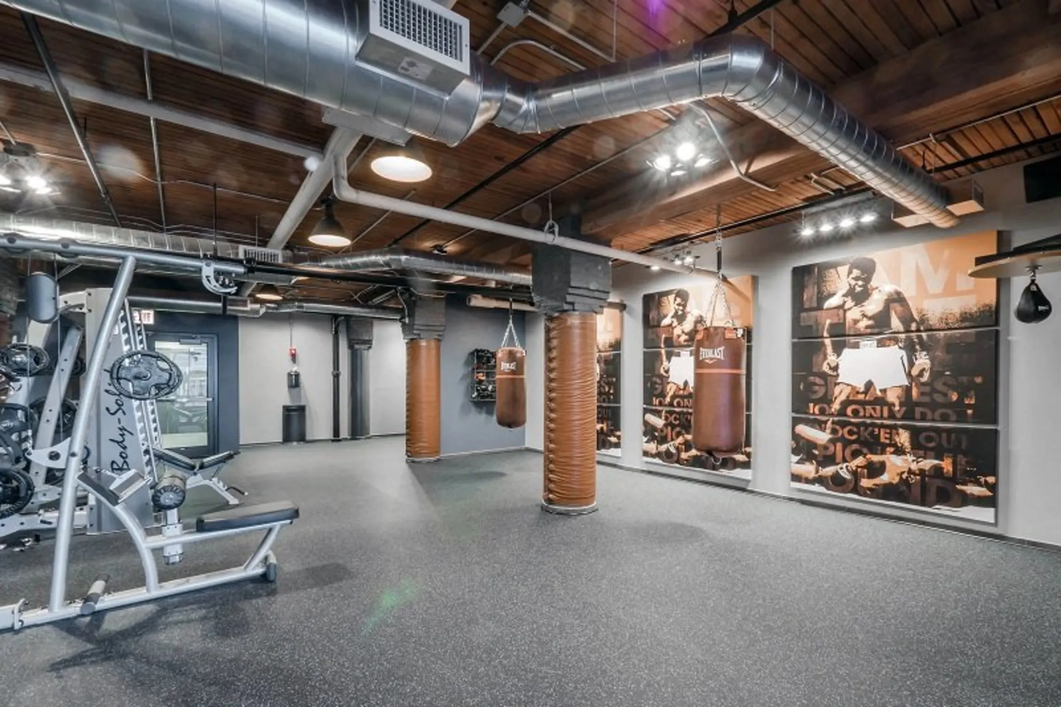 Lofts at River East - Chicago, IL