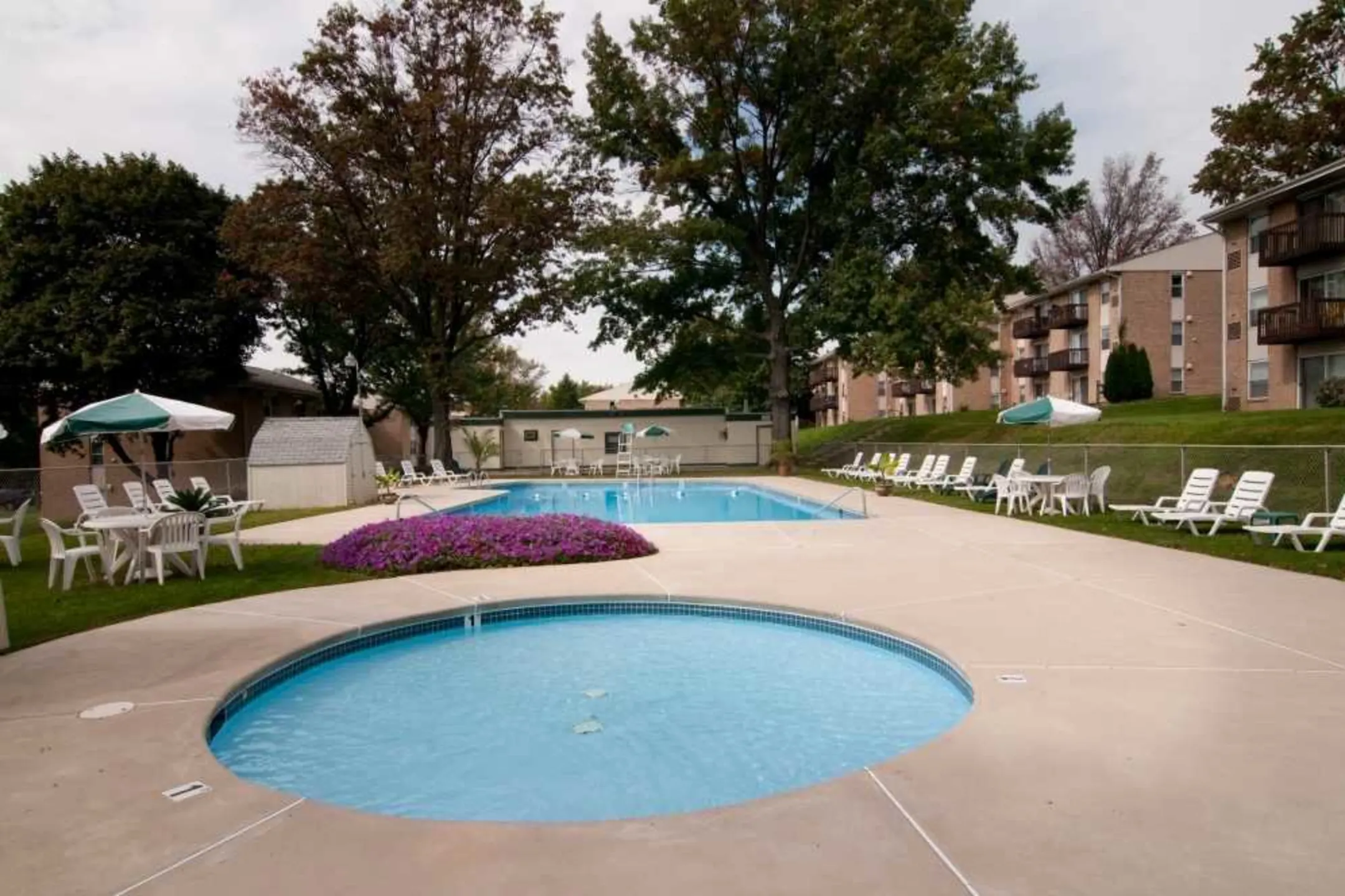 Pool - Top Of The Hill - Feasterville Trevose, PA