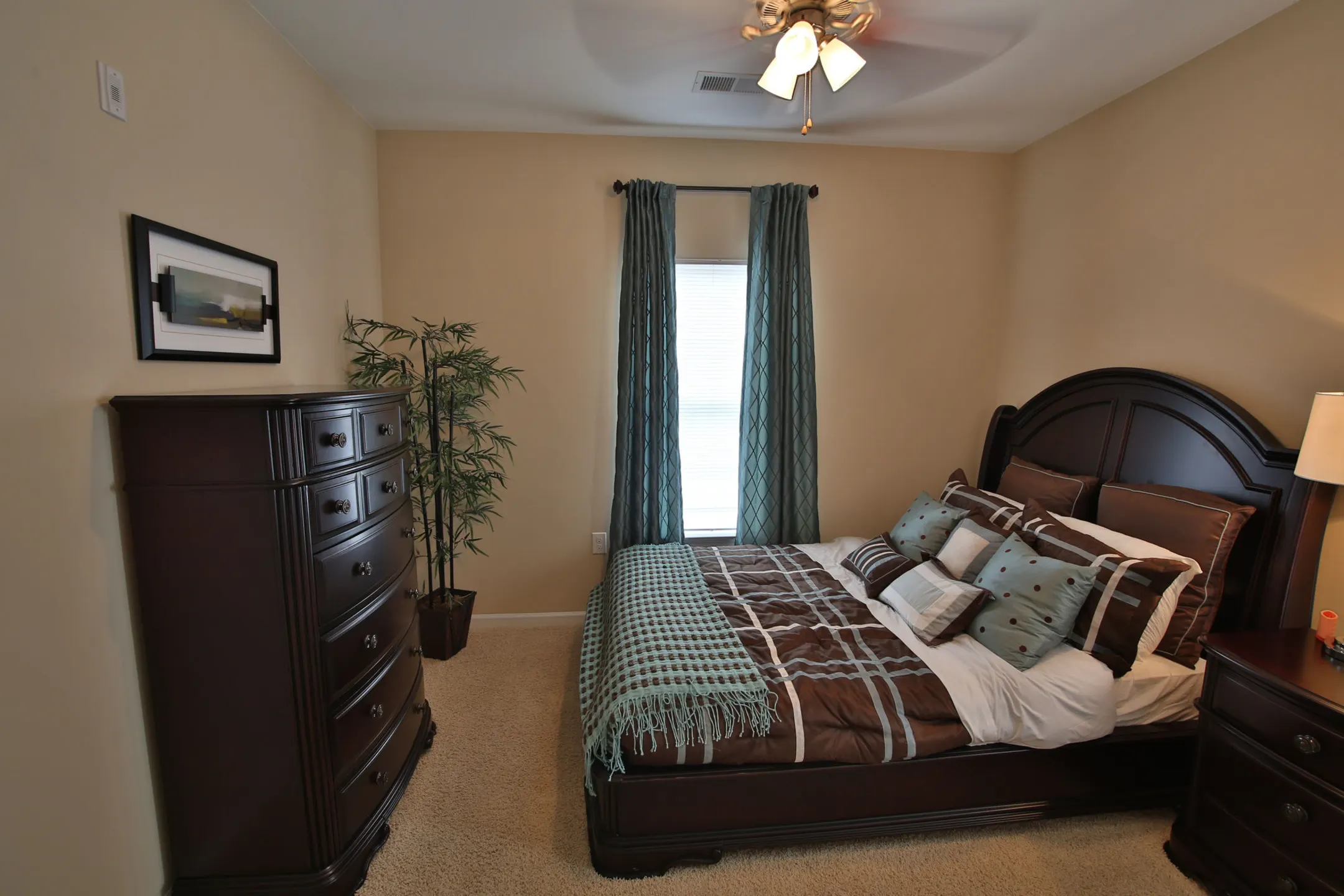 Bedroom - The Heights at McArthur Park - Fayetteville, NC