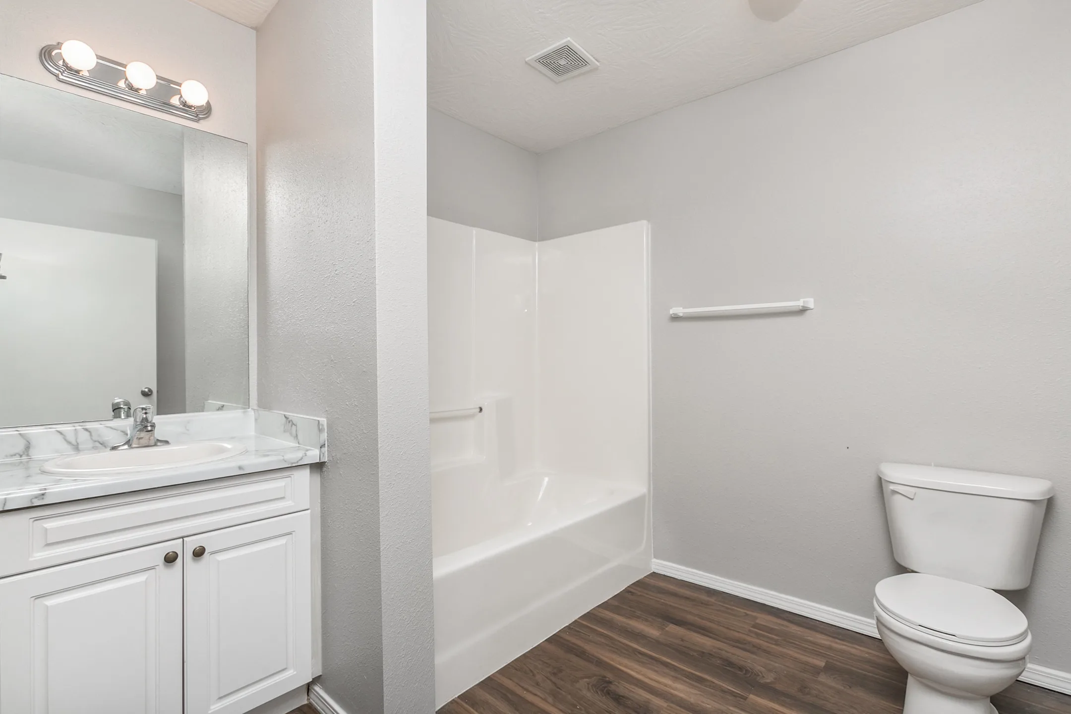 Quail Creek Apartments - Springfield, MO