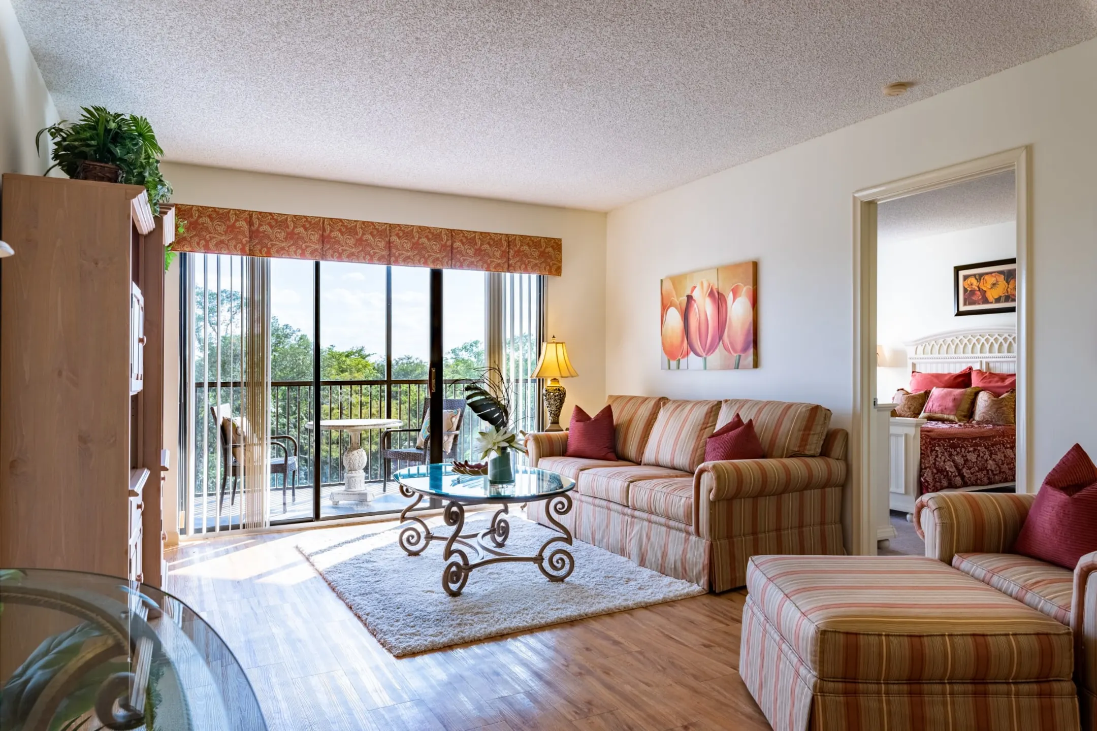 Living Room - Park Tower Senior Apts - Lauderhill, FL