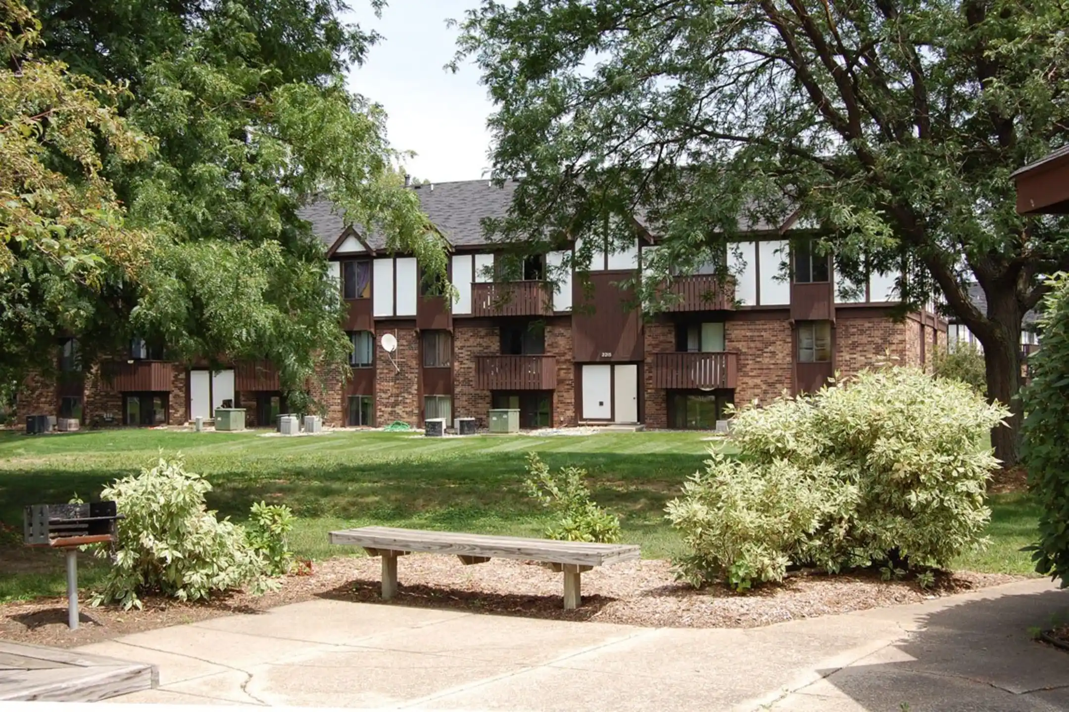 Normandy Village Apartments Michigan City, IN 46360