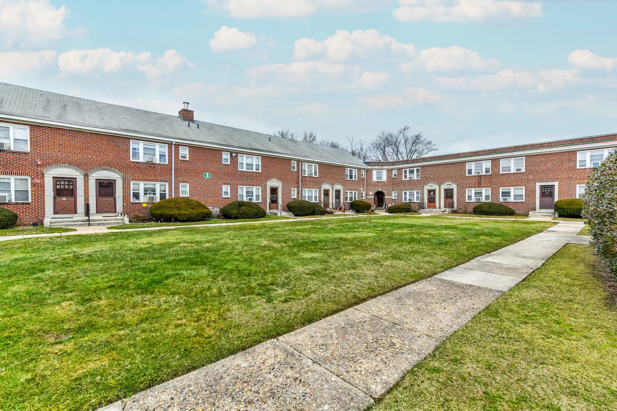 Oakland Gardens Apartments Oaklyn, NJ 08107