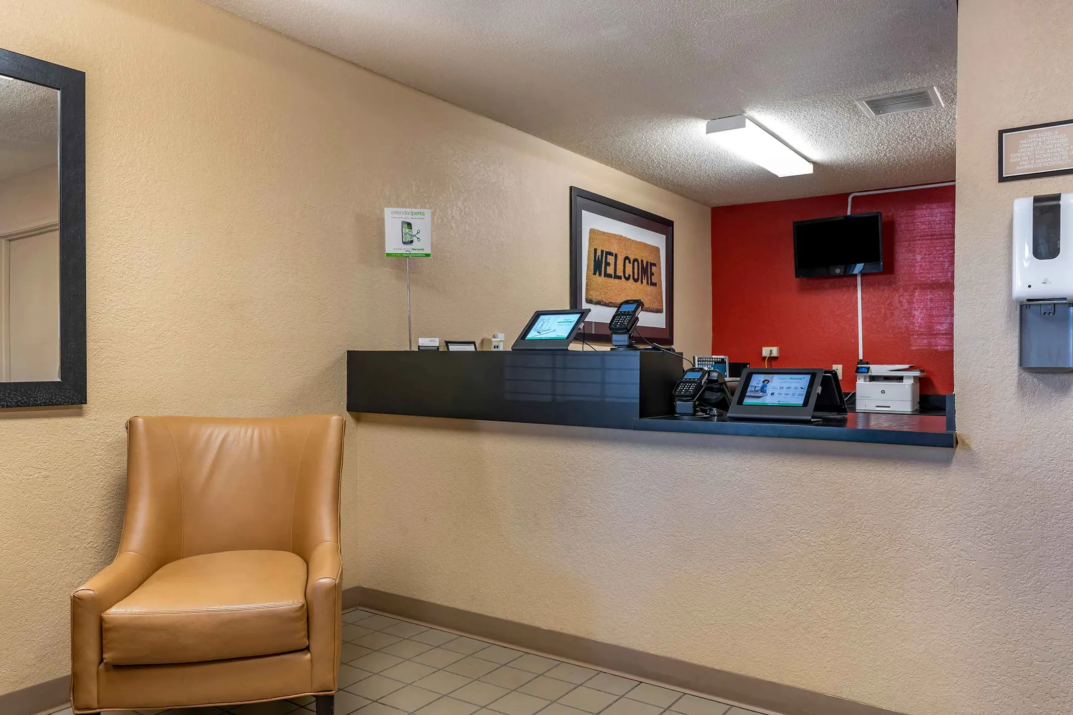 Furnished Studio Lexington Nicholasville Road Apartments