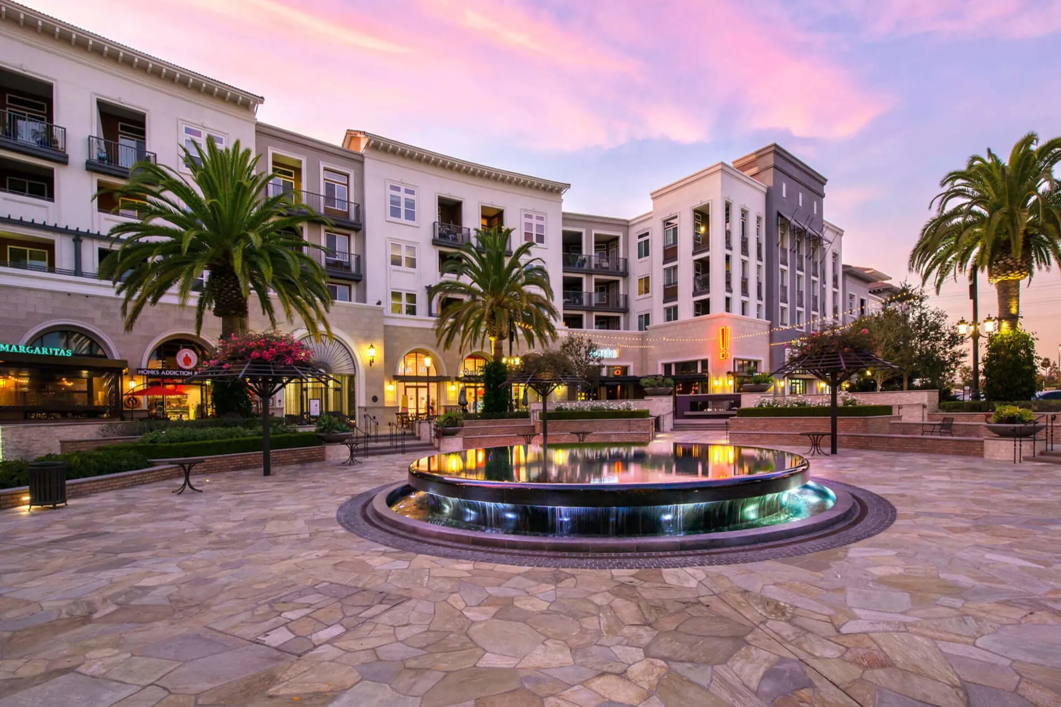 The Residences at Bella Terra 7521 Edinger Avenue Huntington Beach, CA Apartments for Rent