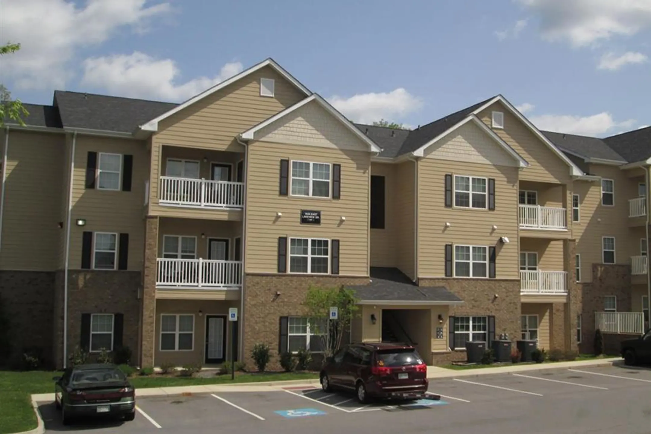 Gibson Ridge Apartments Johnson City, TN 37601