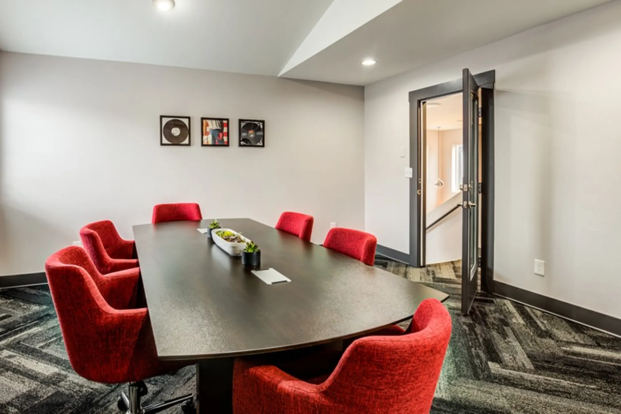 Social West Apartments Fort Collins