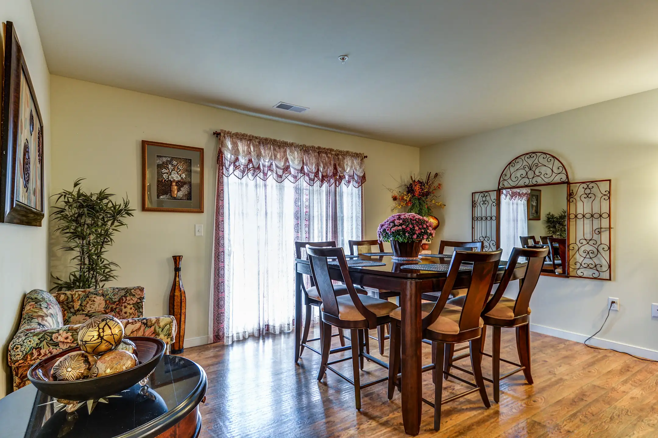 Stonebrook At Northside Crossing Apartments Palmyra, PA 17078