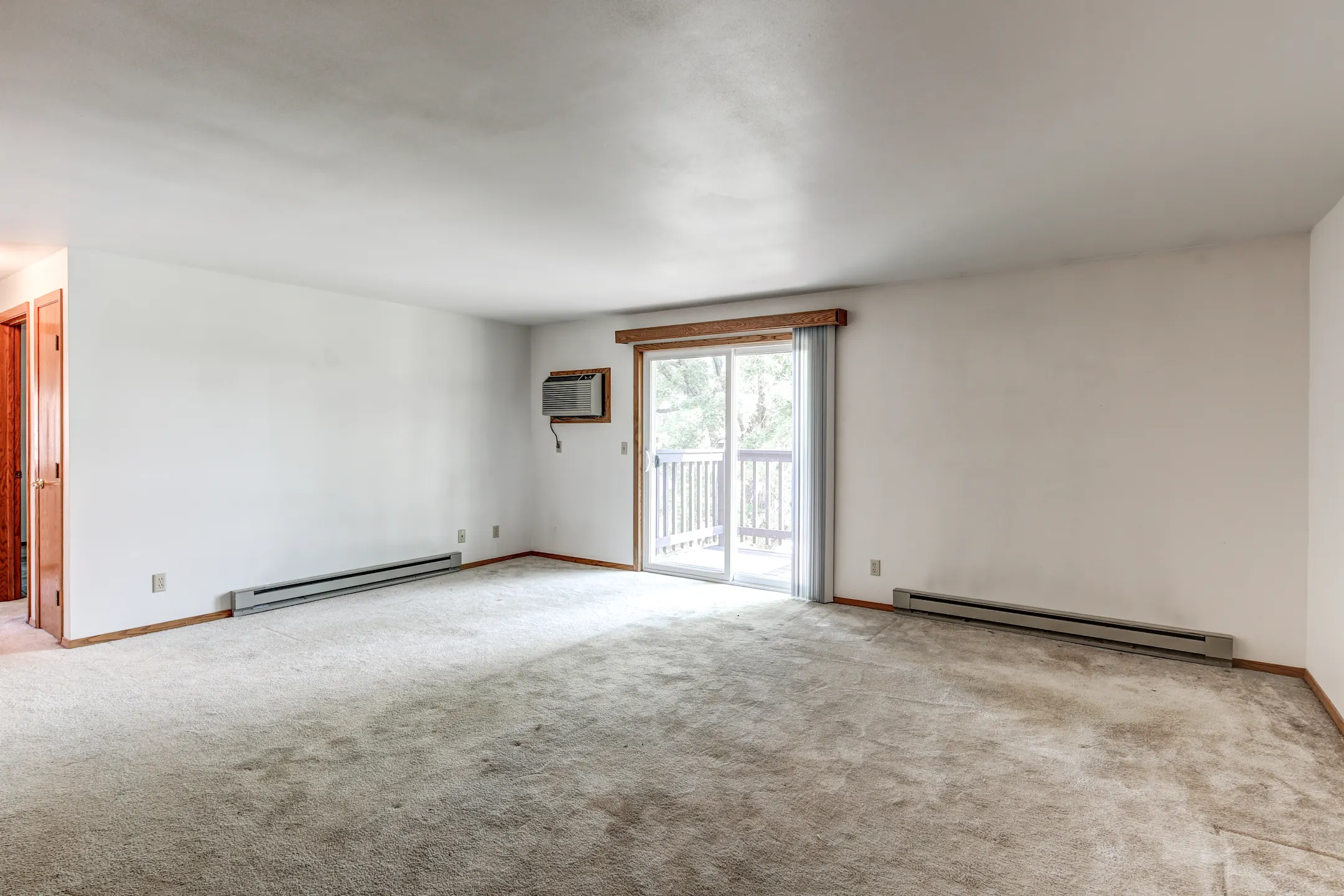 Southbreeze Apartments 624 Frances St Kaukauna, WI Apartments for