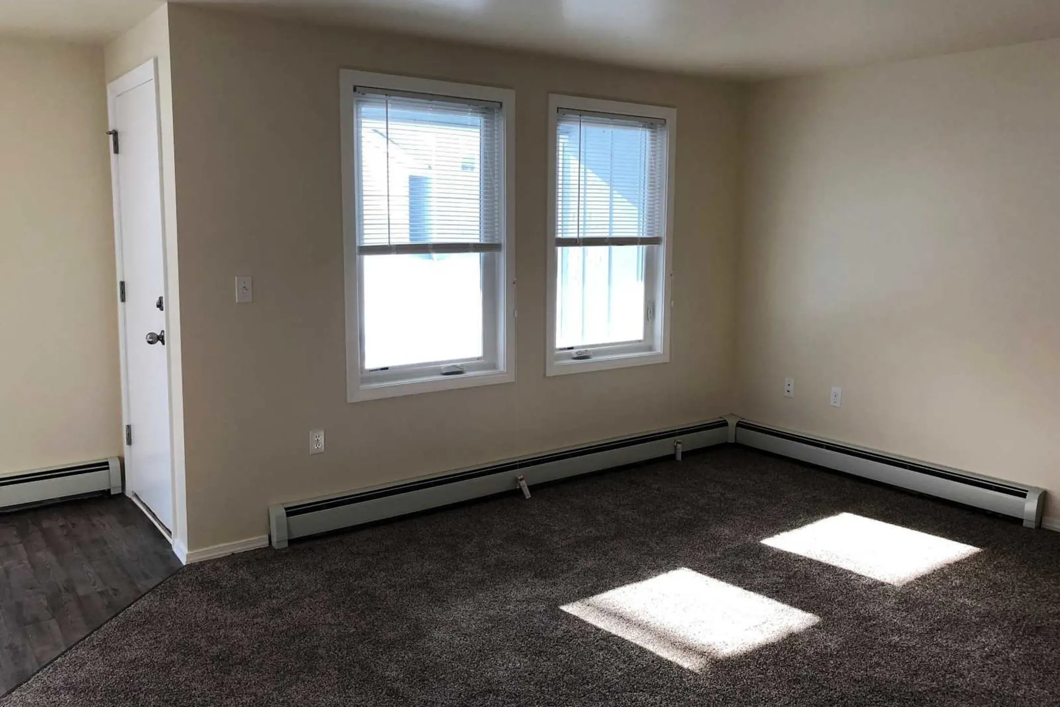 Chester Creek Estates Apartment Community