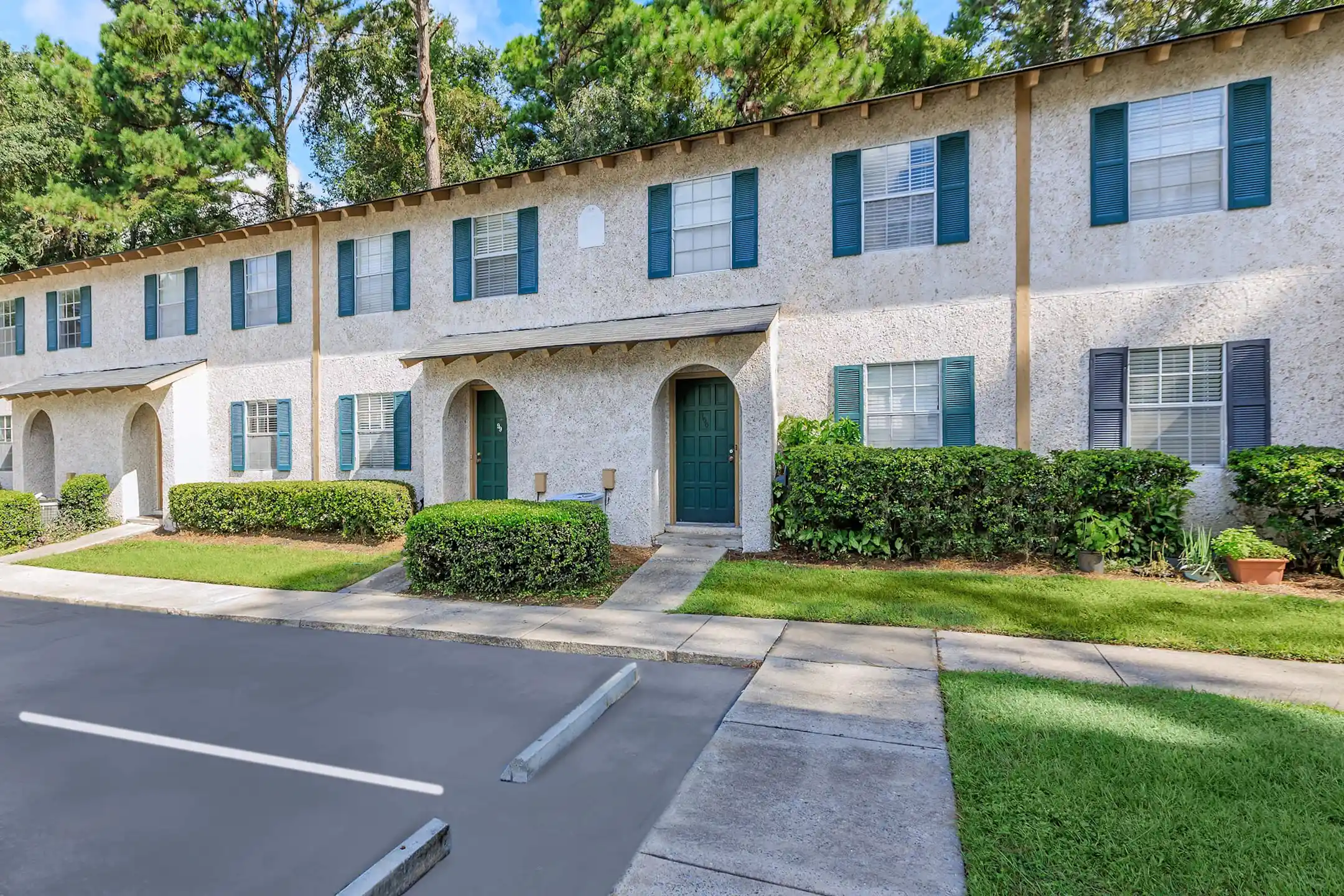 Camelia Apartments 5800 Altama Ave Brunswick, GA Apartments for