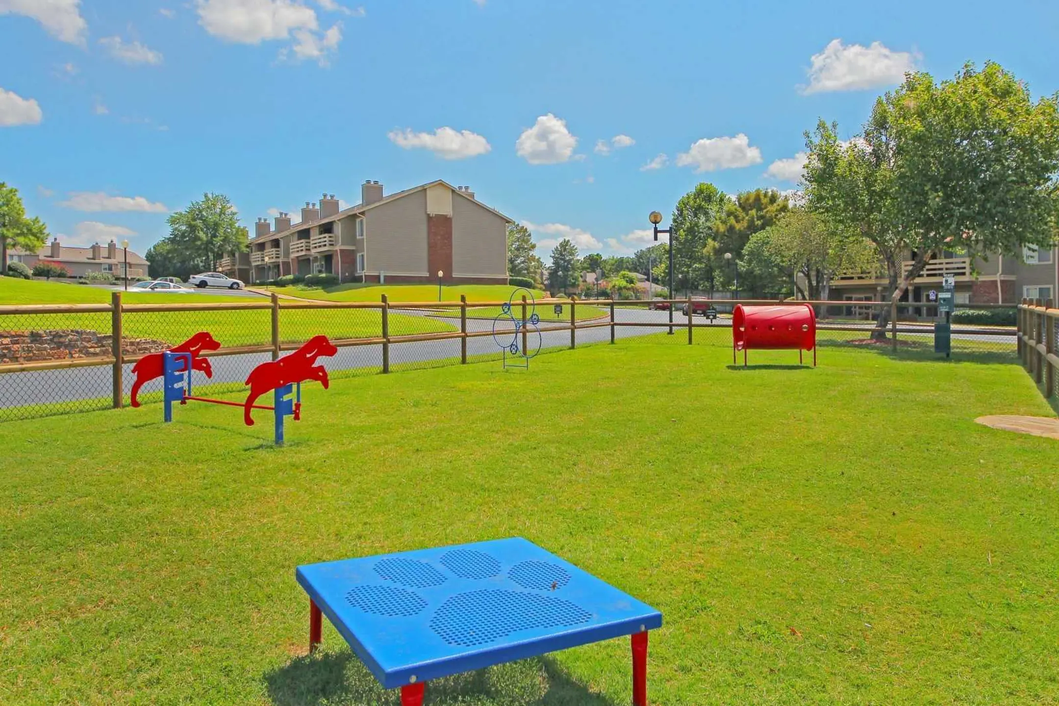 Recreation Area - Sheridan Pond Apartments And Guest Suites - Tulsa, OK