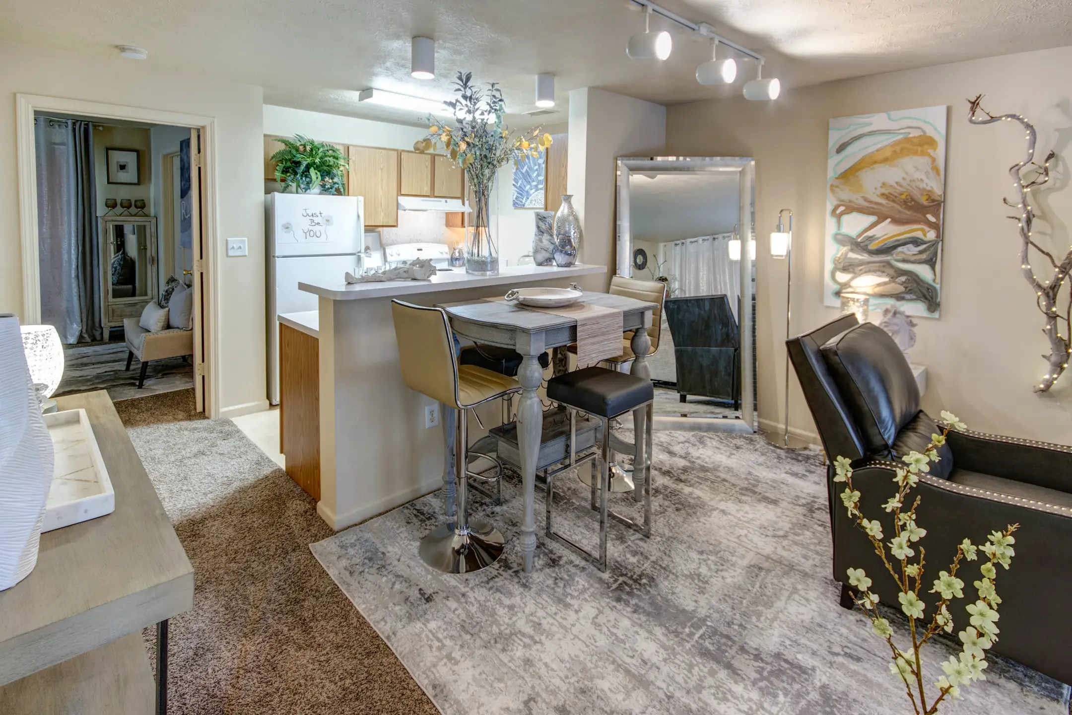 Springview Apartment Homes 4166 Bell Rd Newburgh, IN Apartments for