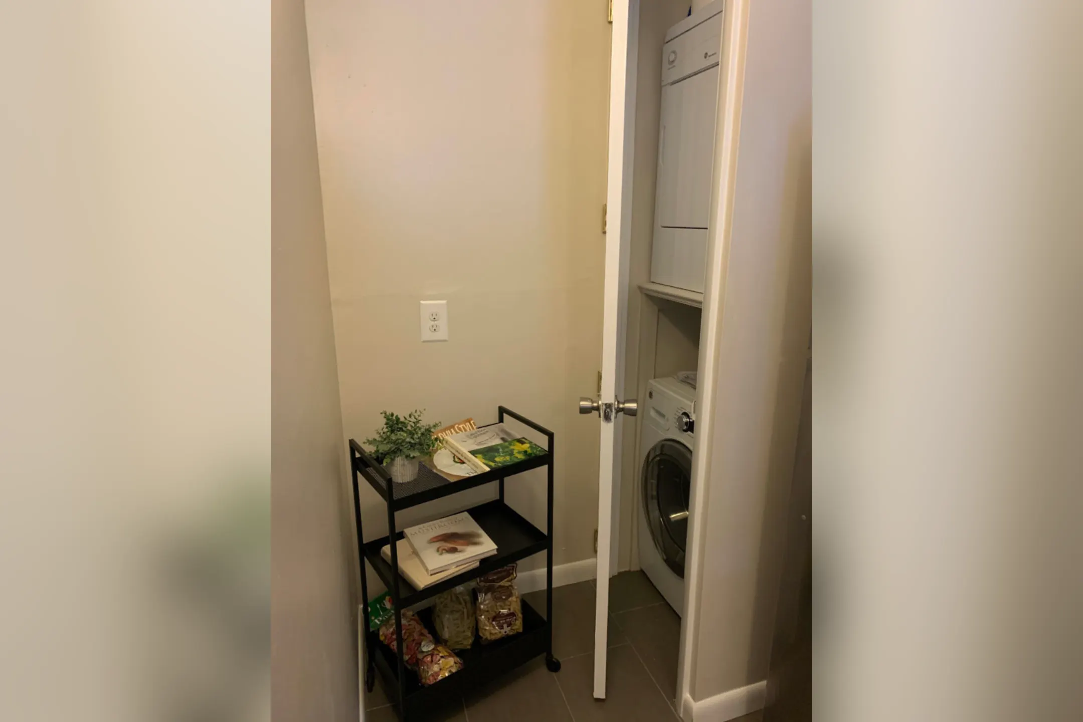 Radcliff House 1000 Conestoga Rd Bryn Mawr, PA Apartments for Rent